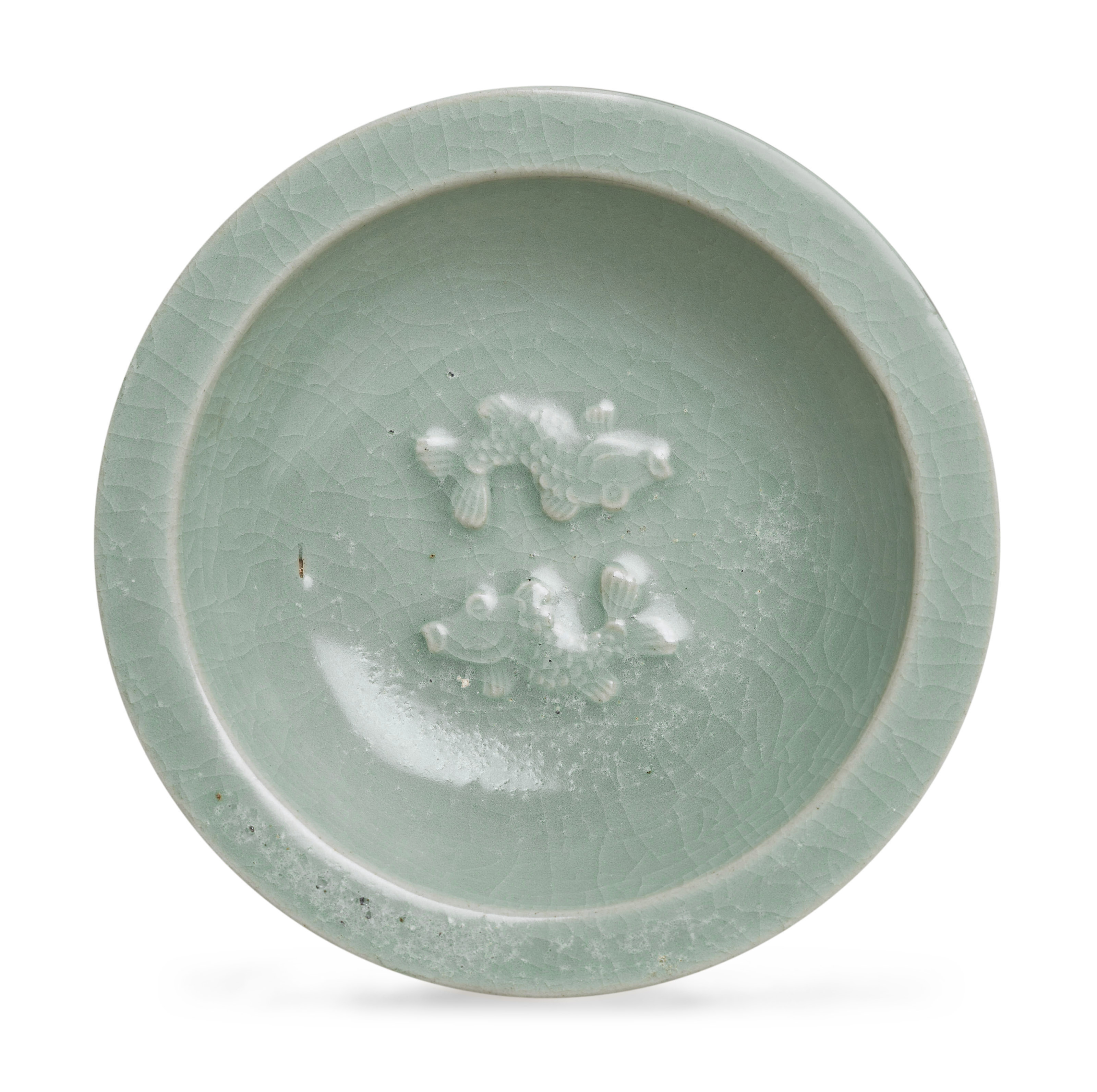 南宋龙泉窑青釉双鱼纹盘, SOUTHERN SONG DYNASTY (1127-1279) | Christie's