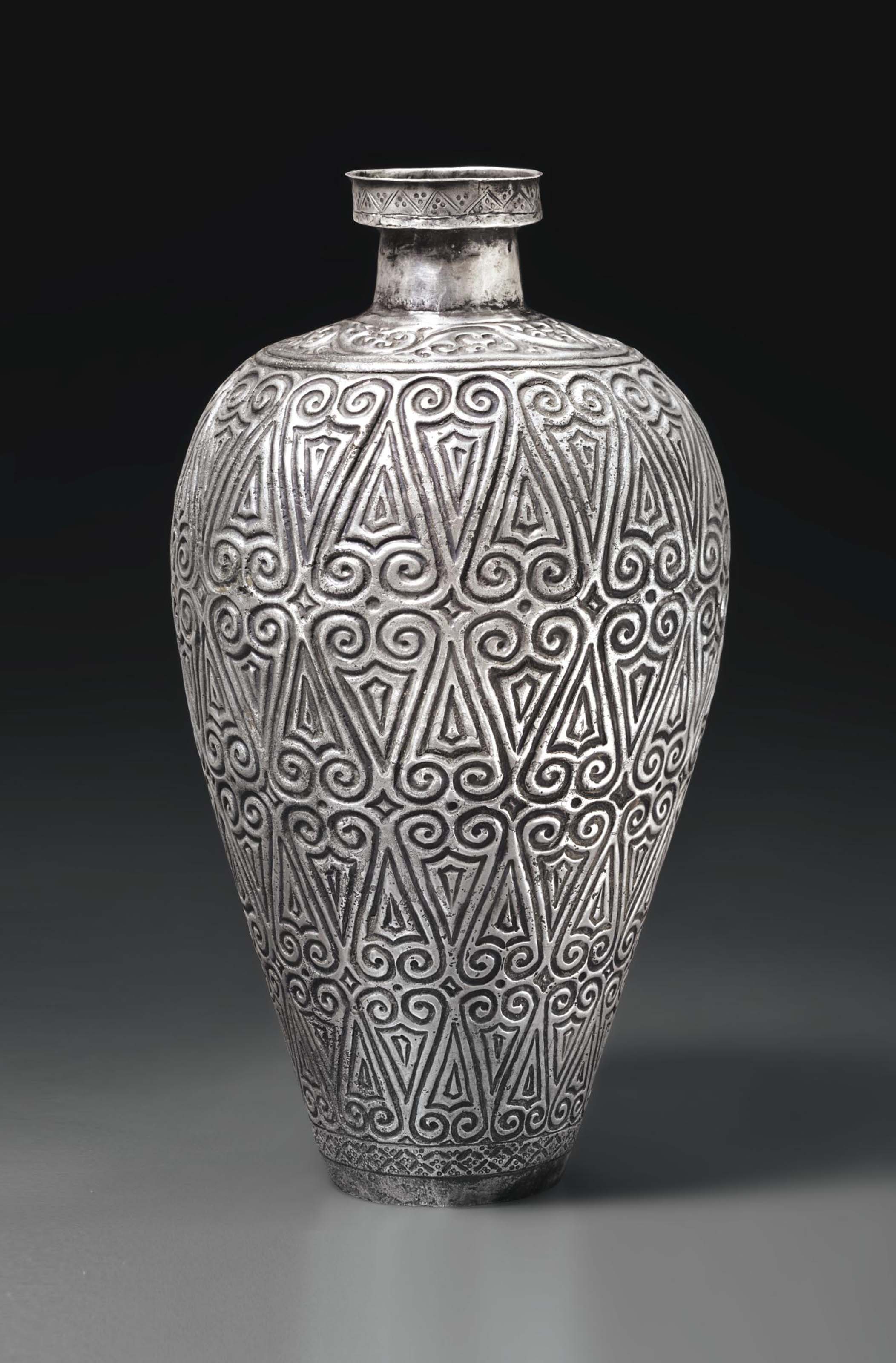 Image result for A SILVER TIXI-STYLE MEIPING CHINA, SOUTHERN SONG-YUAN DYNASTY OR LATER