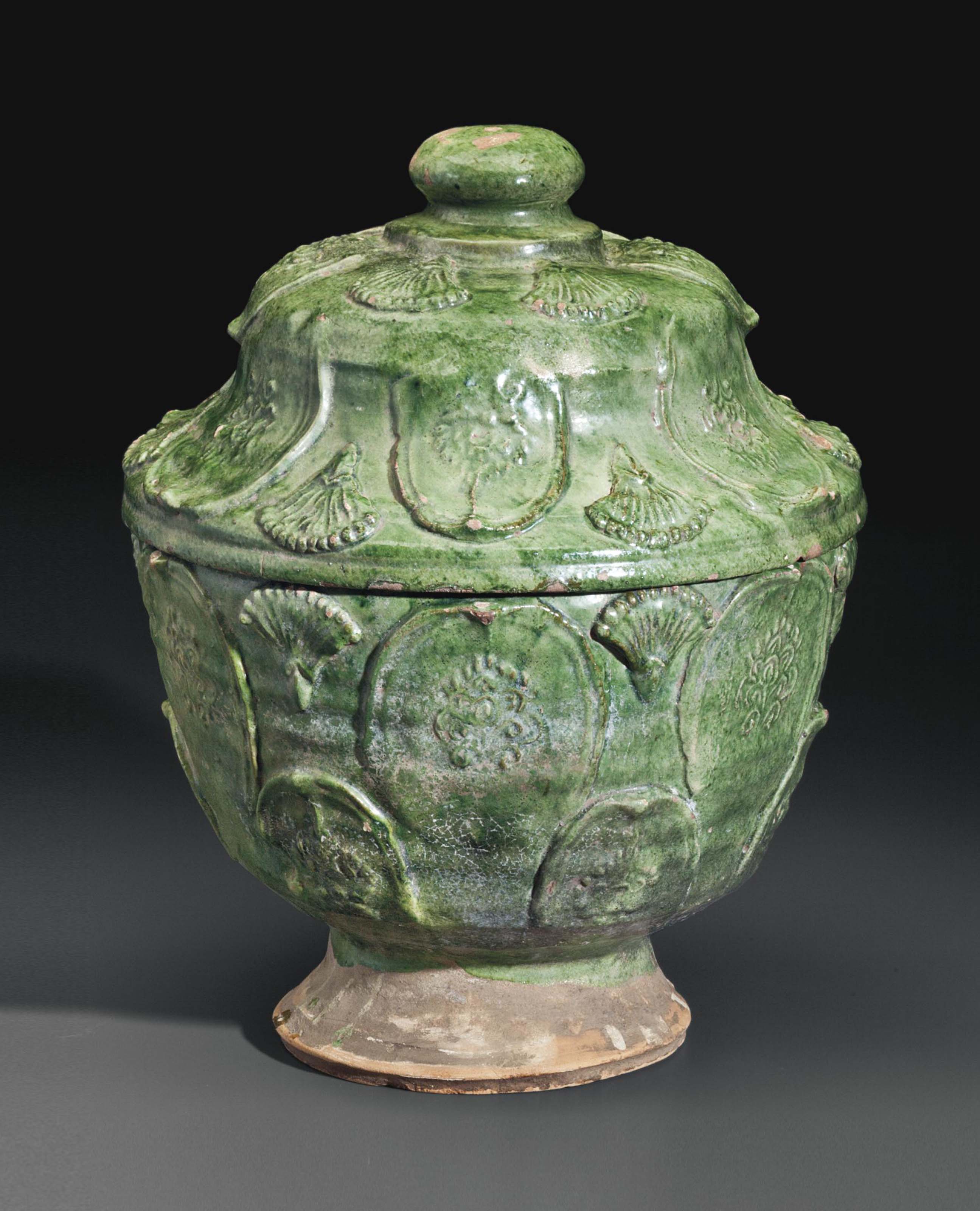 A LARGE GREENGLAZED RED POTTERY PEDESTAL BOWL AND COVER , CHINA, LIAO