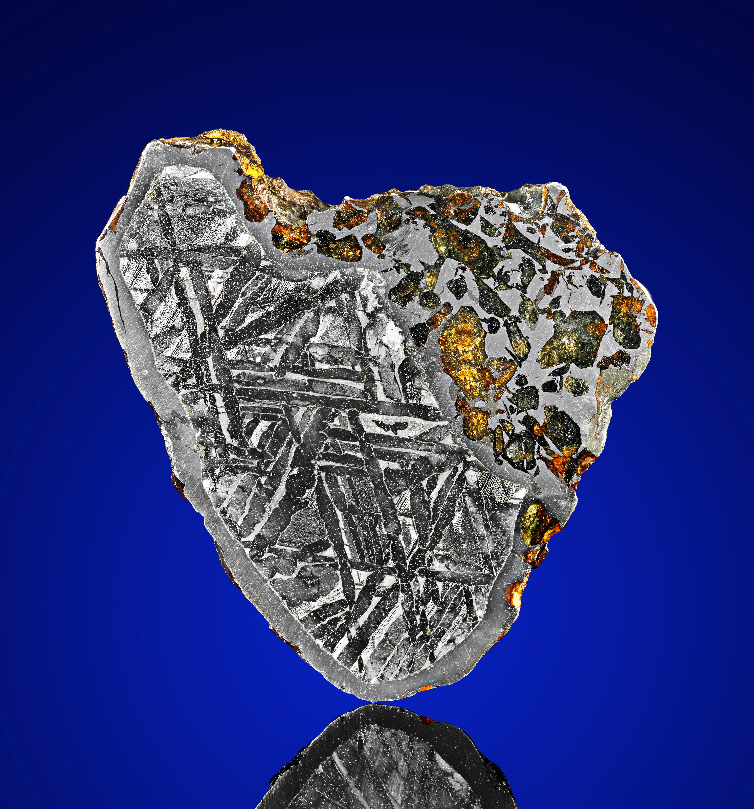 END PIECE OF A TRANSITIONAL SEYMCHAN METEORITE