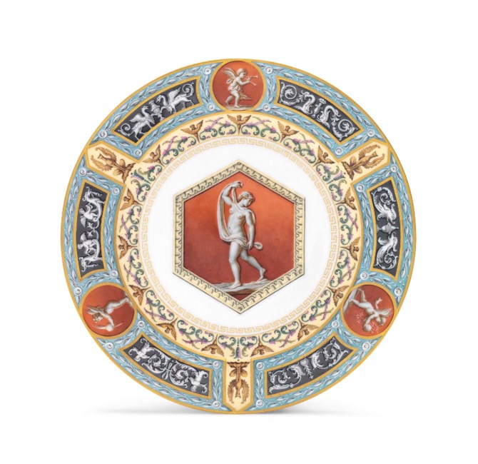 A PORCELAIN DINNER PLATE FROM THE RAPHAEL SERVICE, BY THE IMPERIAL