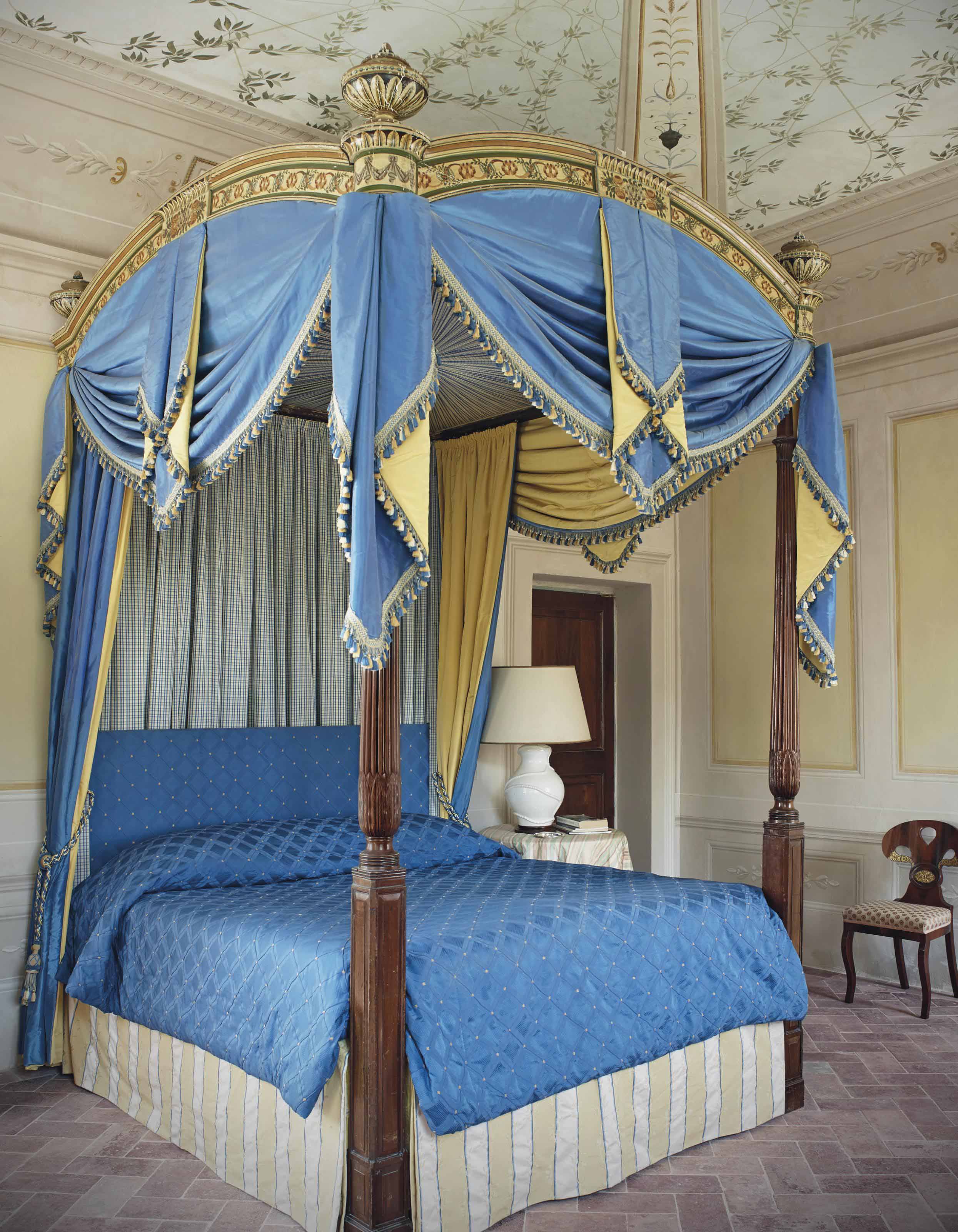 A VICTORIAN MAHOGANY FOUR POSTER BED OF GEORGE III STYLE 19TH