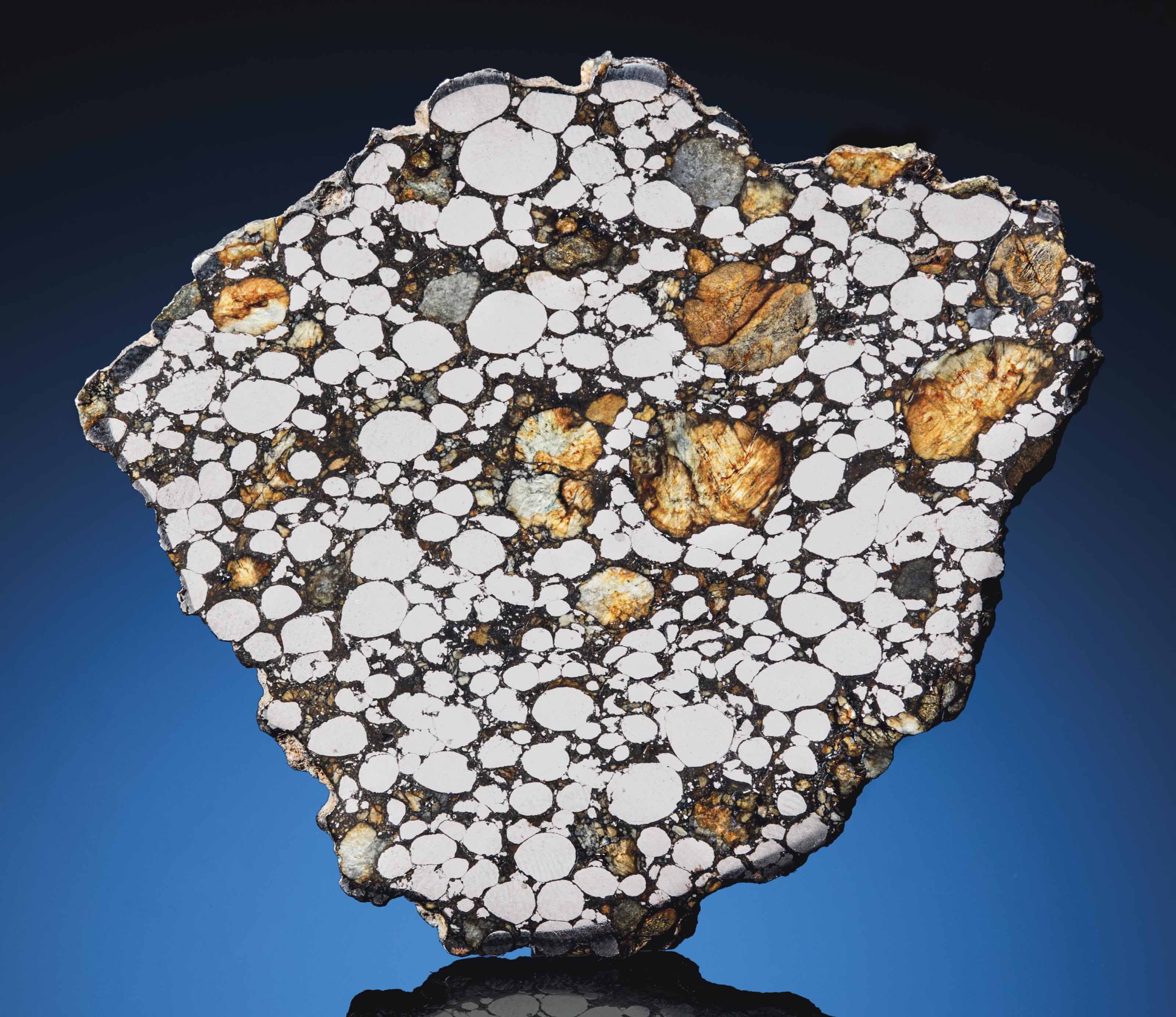 COMPLETE SLICE OF THE SINGULAR GUJBA METEORITE