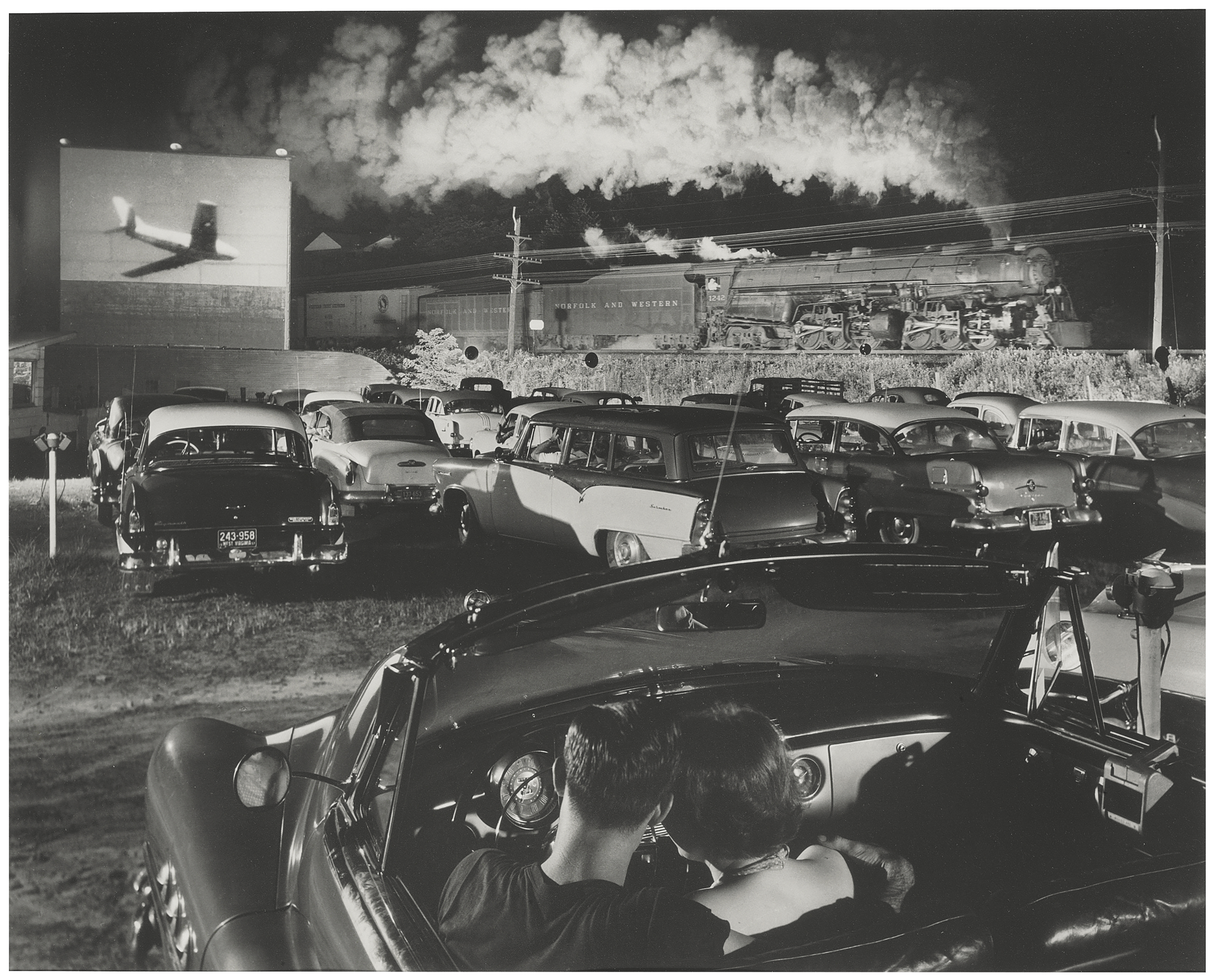 O. WINSTON LINK (1914–2001), Hot Shot East Bound at Iaeger, West