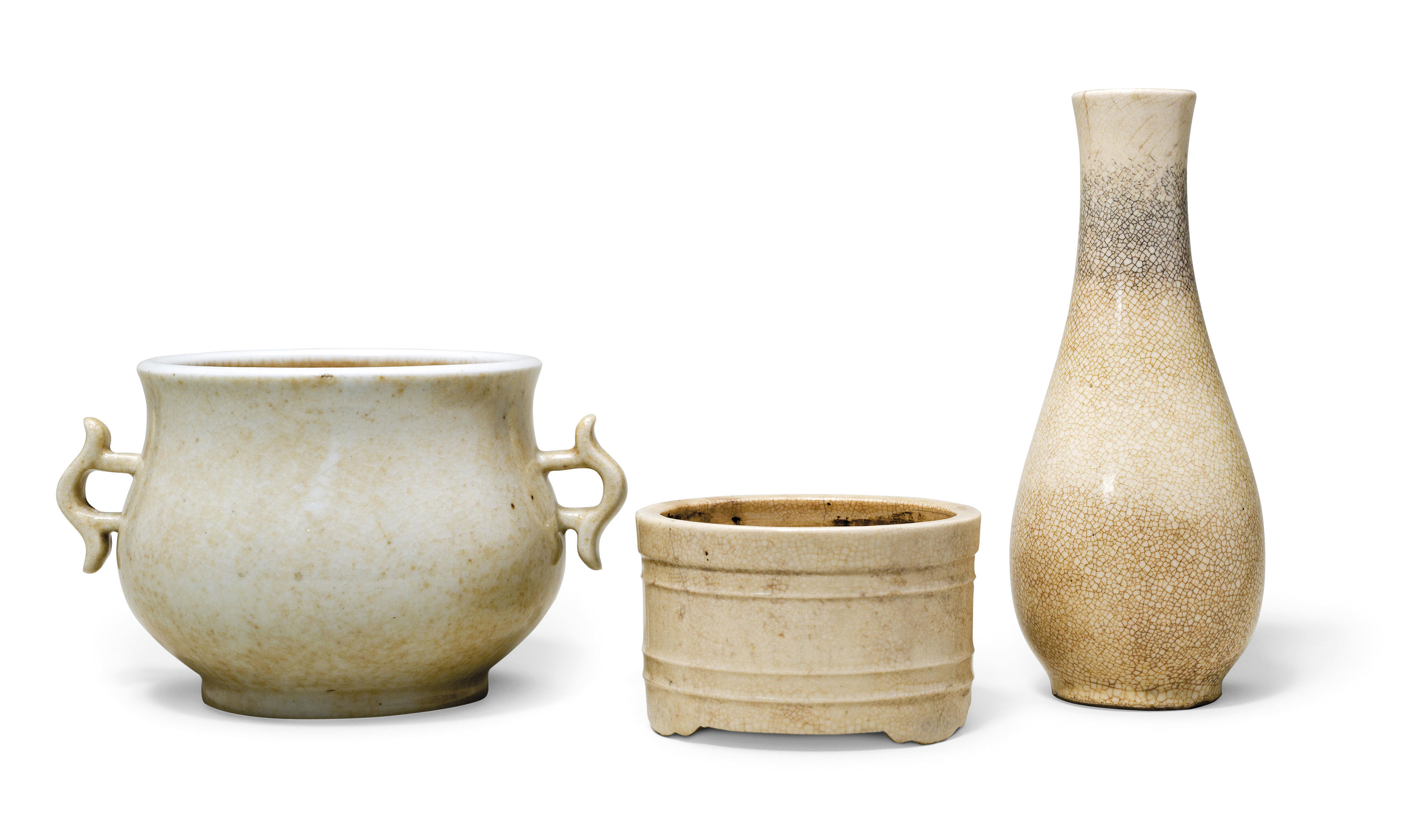 清十七至十九世纪白釉双耳香炉, 白釉筒形三足炉及白釉瓶各一, 17TH
