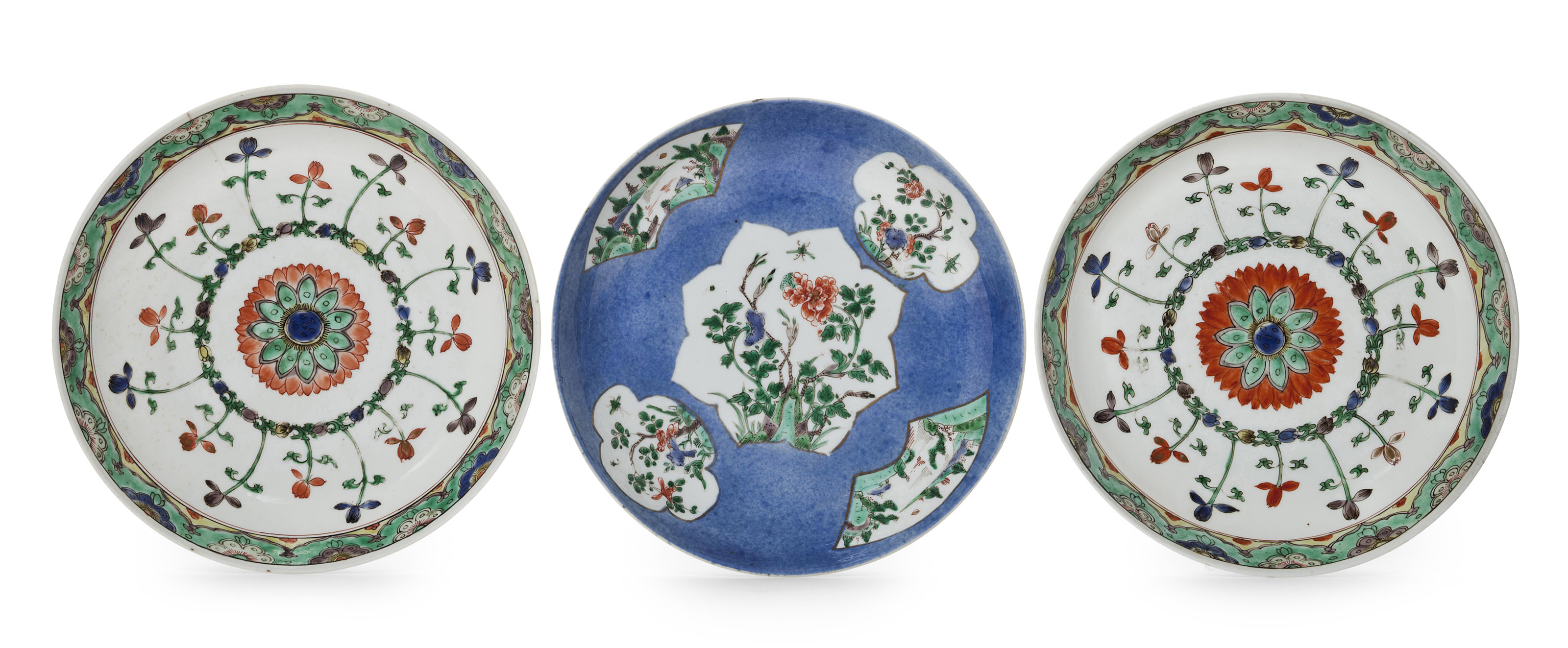 清康熙青花花卉纹盃碟三套, KANGXI PERIOD (1662-1722) | Christie's