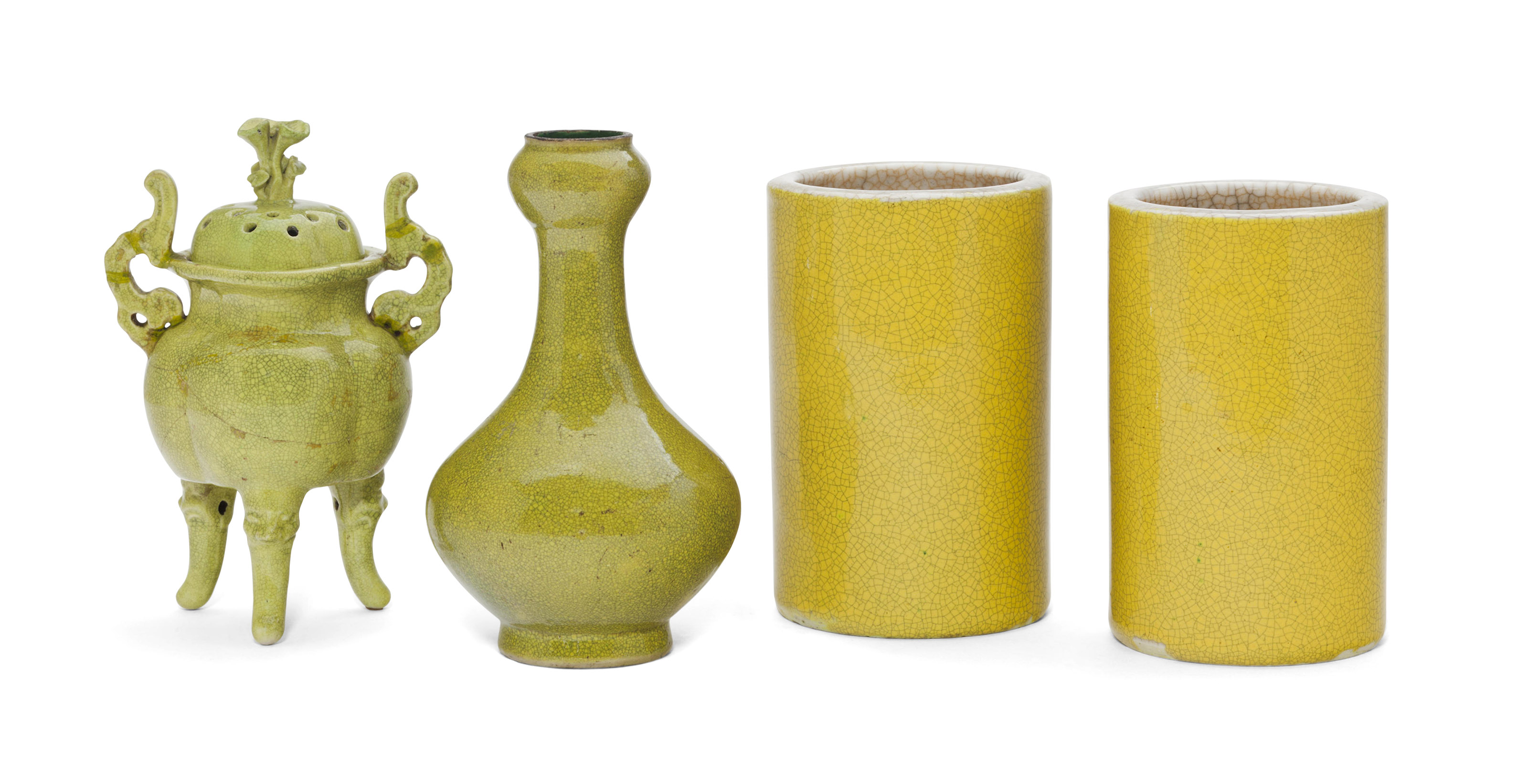 全商品オープニング価格！ 清十九世紀孔雀藍釉松鹿圖瓶, 19TH Christie's | CENTURY 工芸品