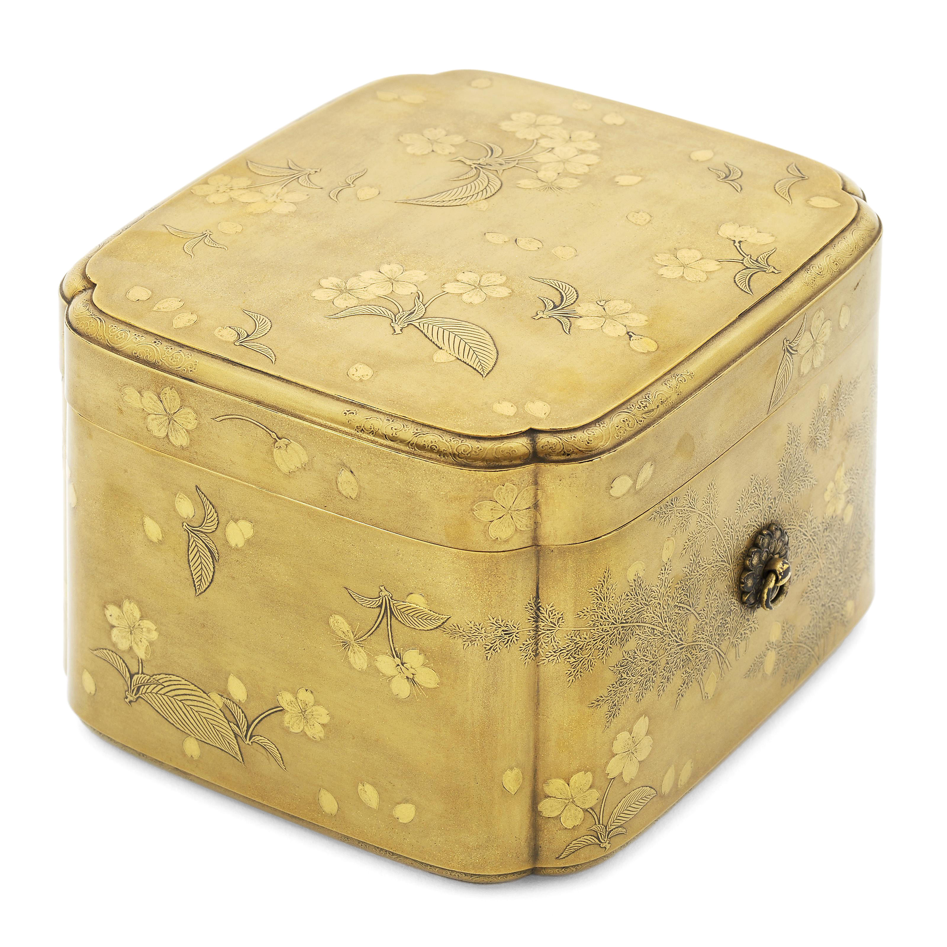 Japanese Lacquer Kodogu-Bako Box