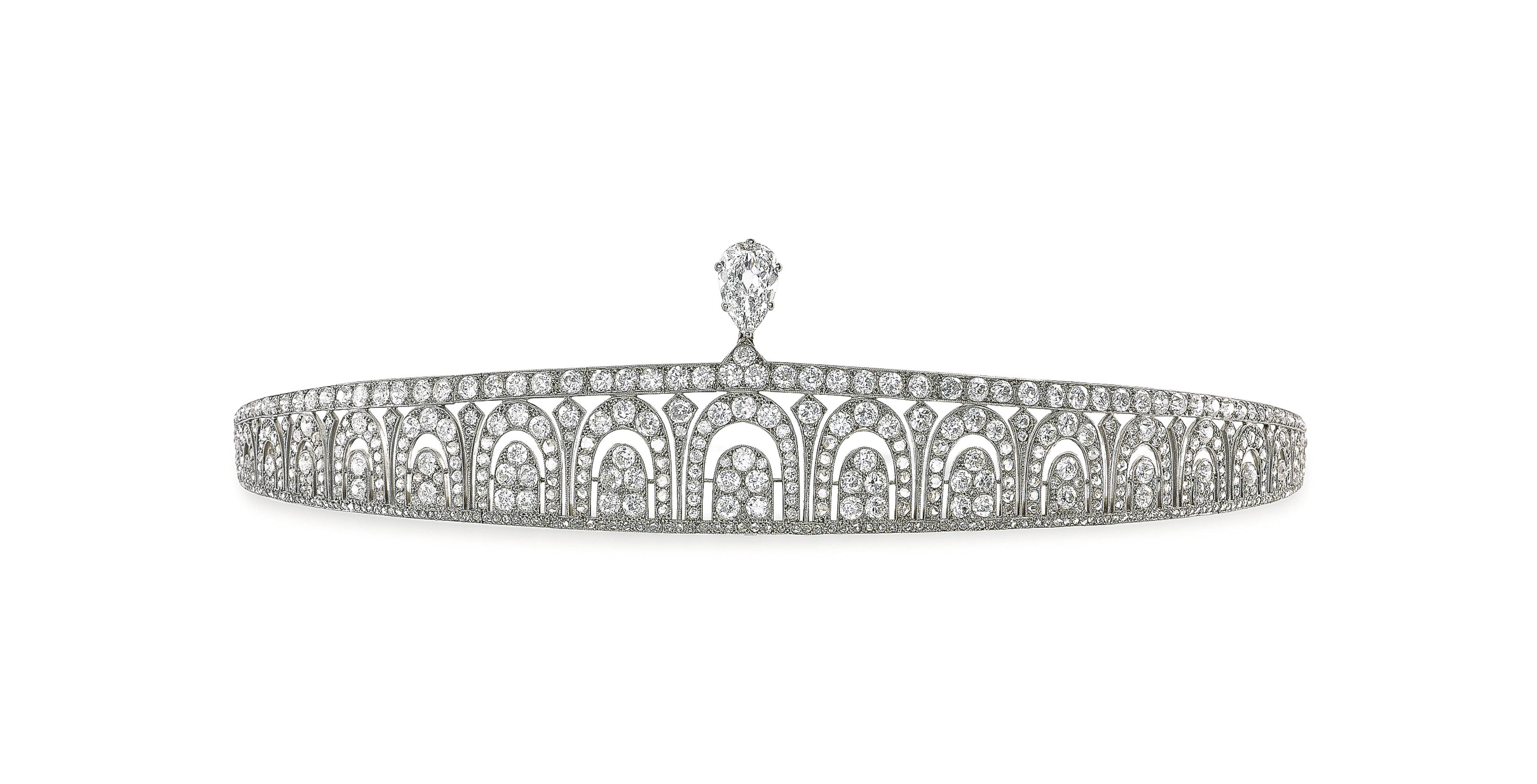 AN EXQUISITE ART DÉCO DIAMOND TIARA, BY 