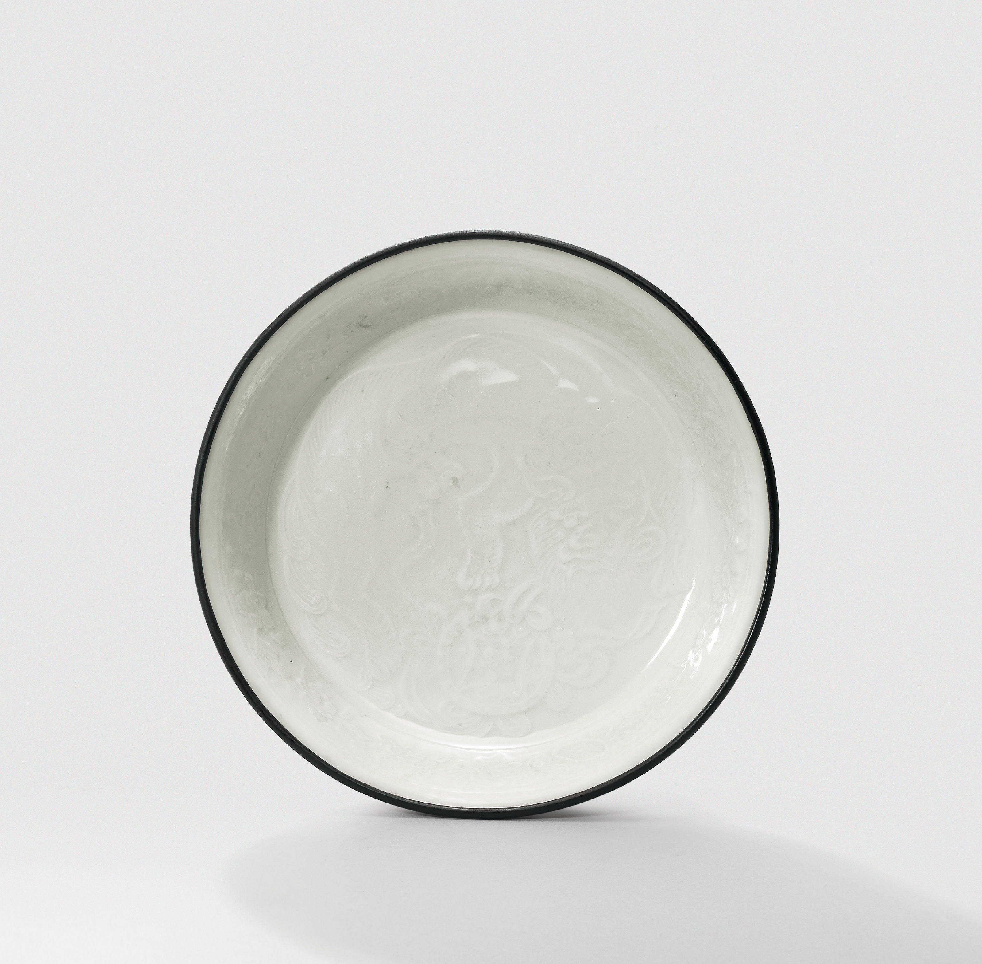 元龍泉窯「飛青瓷」褐斑蒜頭瓶一對, YUAN DYNASTY (1279-1368