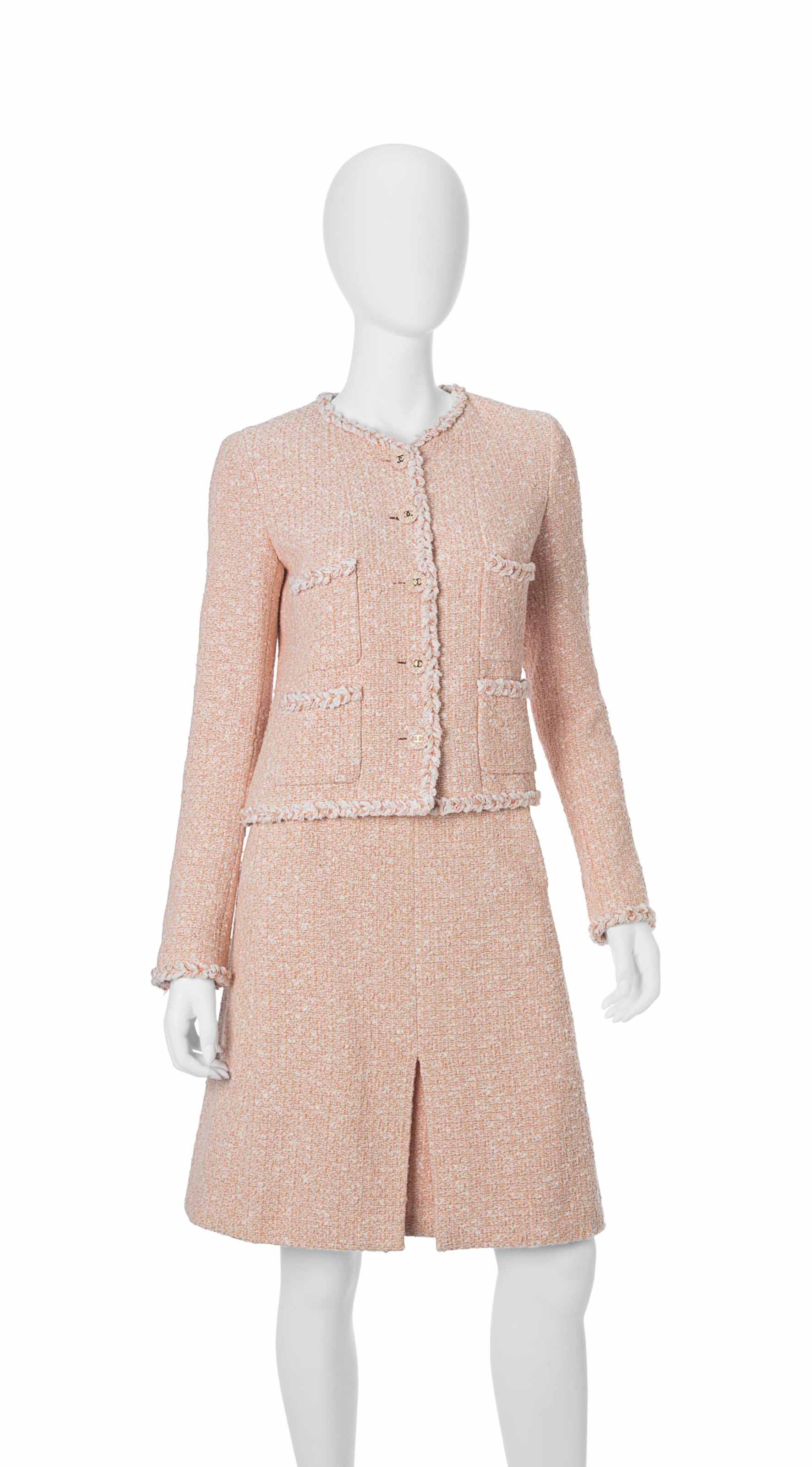 A CHANEL TWOPIECE SKIRT SUIT , LATE 20TH CENTURY Christie's