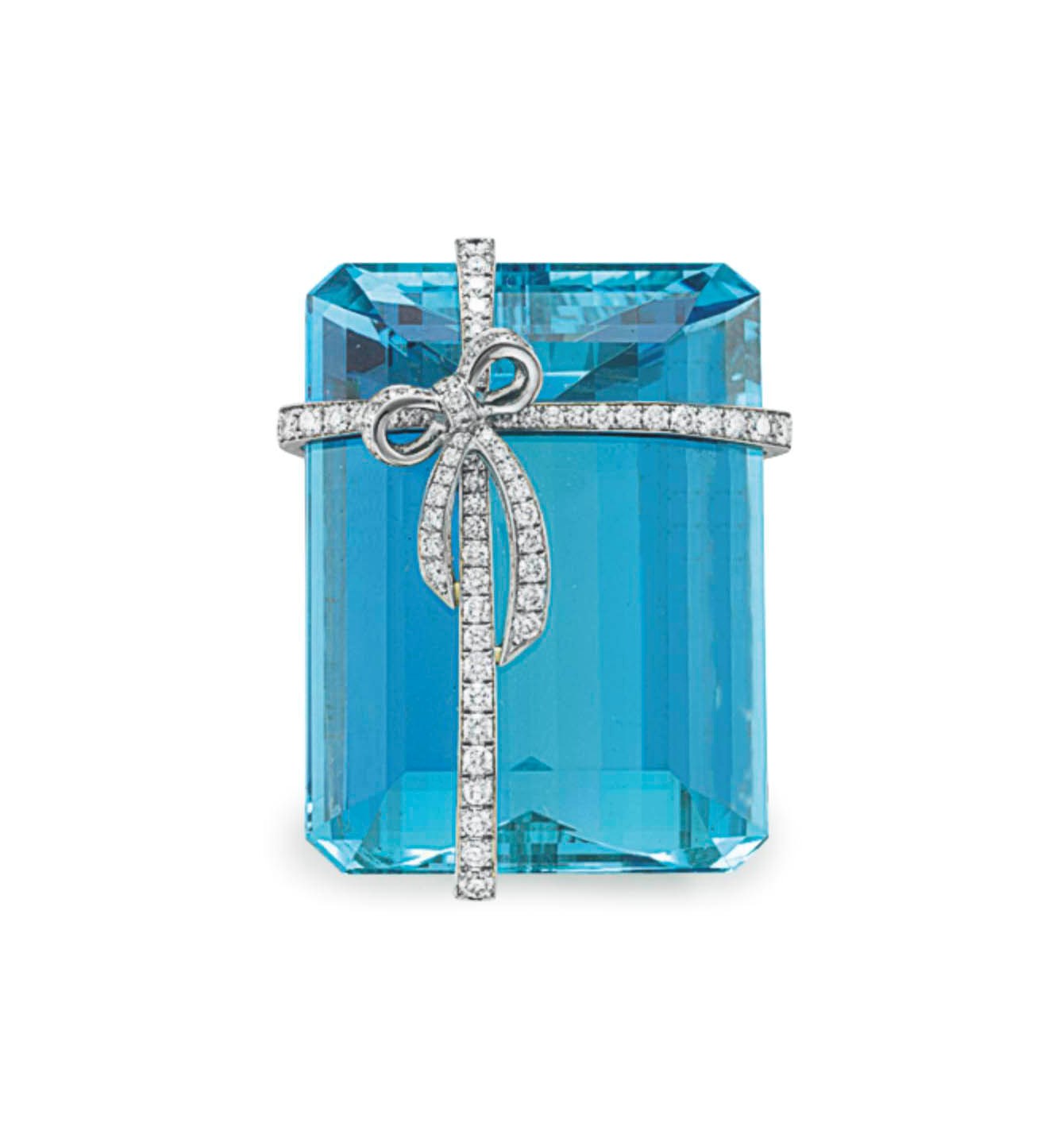 AN AQUAMARINE AND DIAMOND BROOCH, BY TIFFANY & CO.
