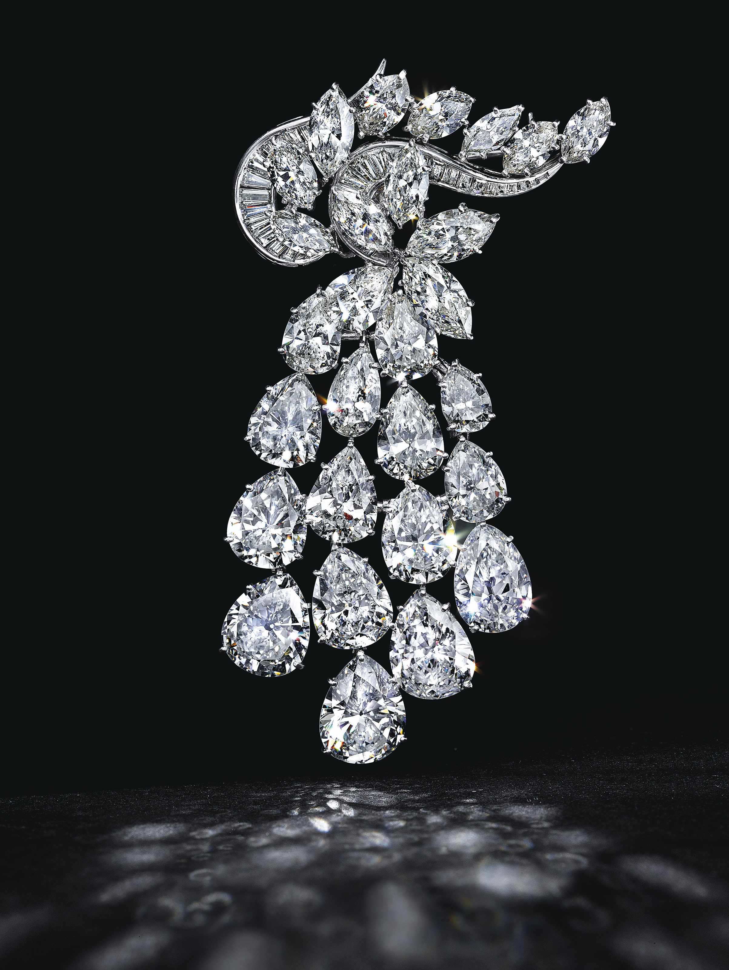 A DIAMOND CLUSTER BROOCH BY HARRY WINSTON Christie s