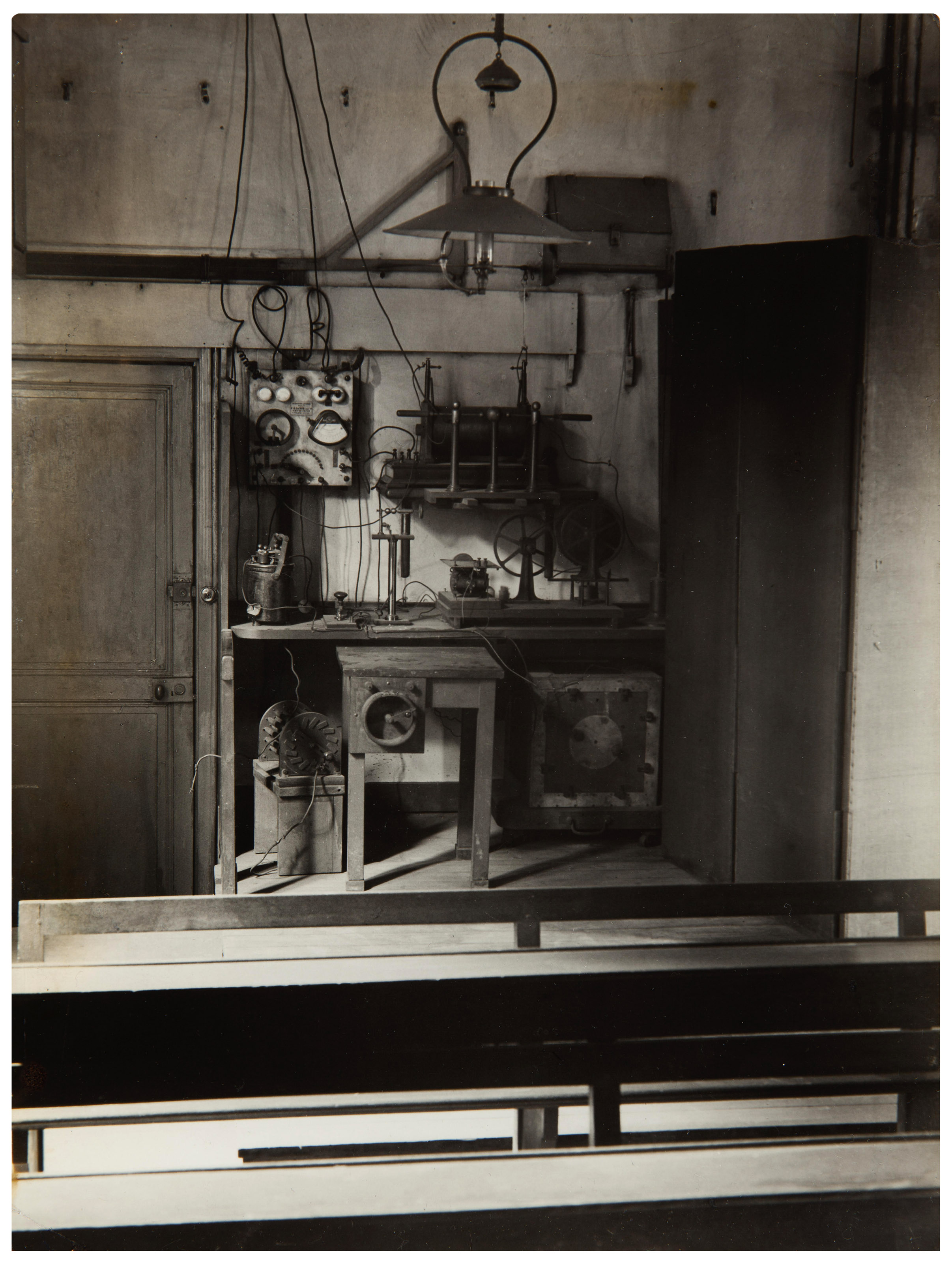 ANDRÉ KERTÉSZ (18941985), This first radio, invented by Branly and