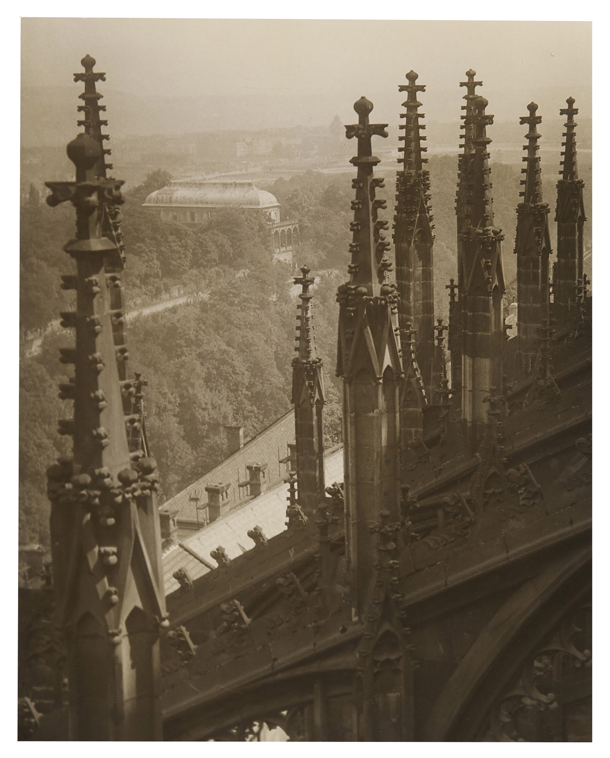 Josef Sudek 写真集 Svatý Vít JOSEF SUDEK (1896–1976), Svàty Vit (Saint Vitus) | Christie's