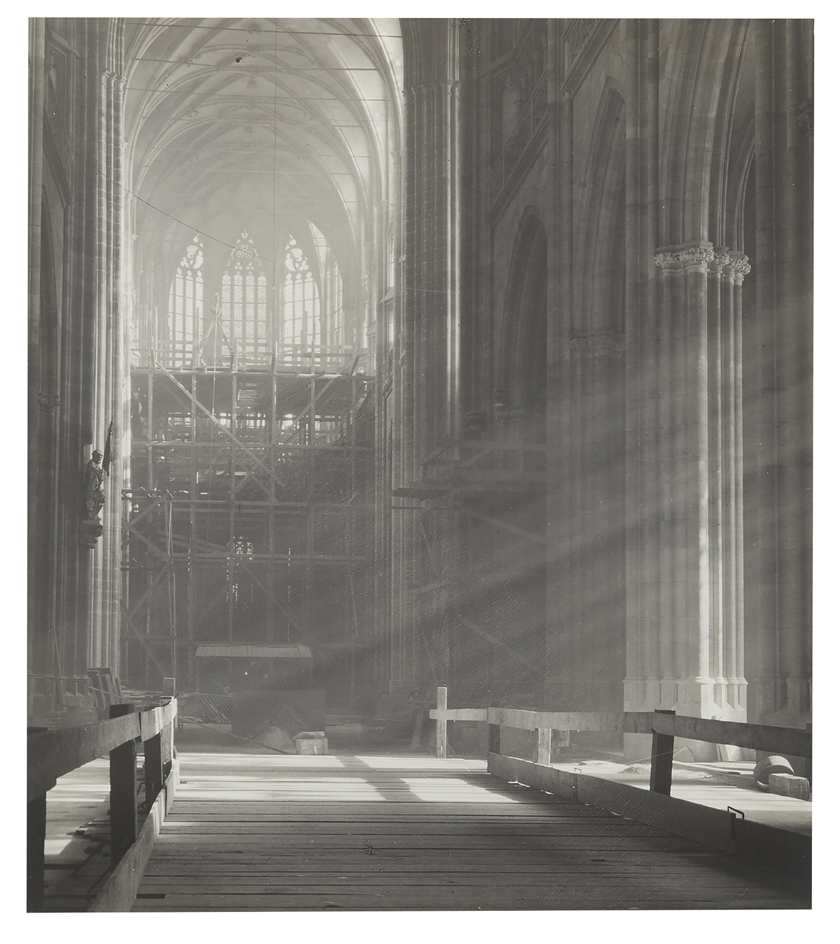 Josef Sudek 写真集 Svatý Vít Josef Sudek Sv. Vít – vetešnictví U Kočky za komínem