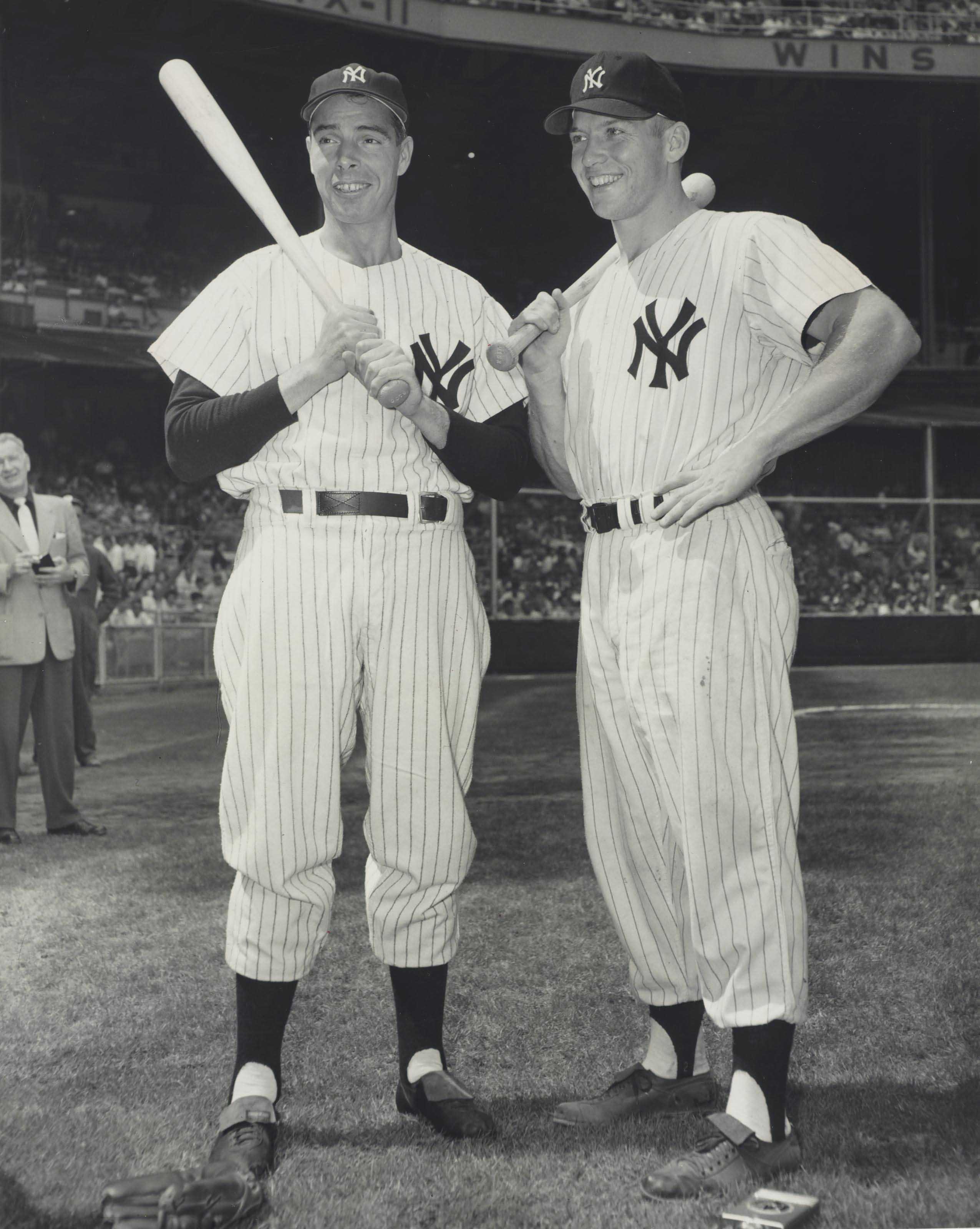 JOE DIMAGGIO & MICKEY MANTLE PHOTOGRAPH