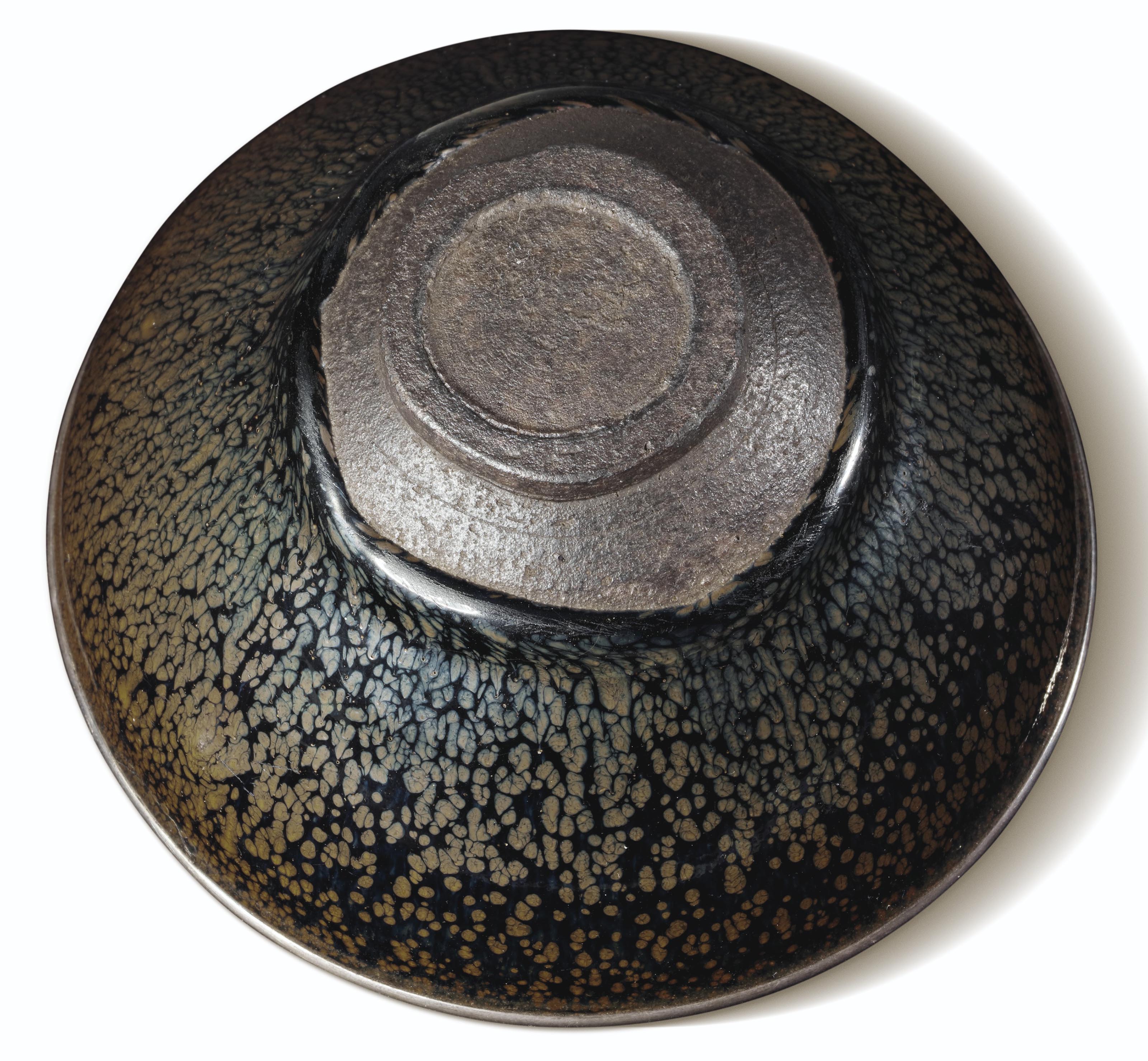 南宋建窯「油滴天目」茶盌於1935年12月18日登記為日本重要美術品；於2015年9月4日註銷該認定。, SOUTHERN SONG DYNASTY  (1127-1279) | Christie's