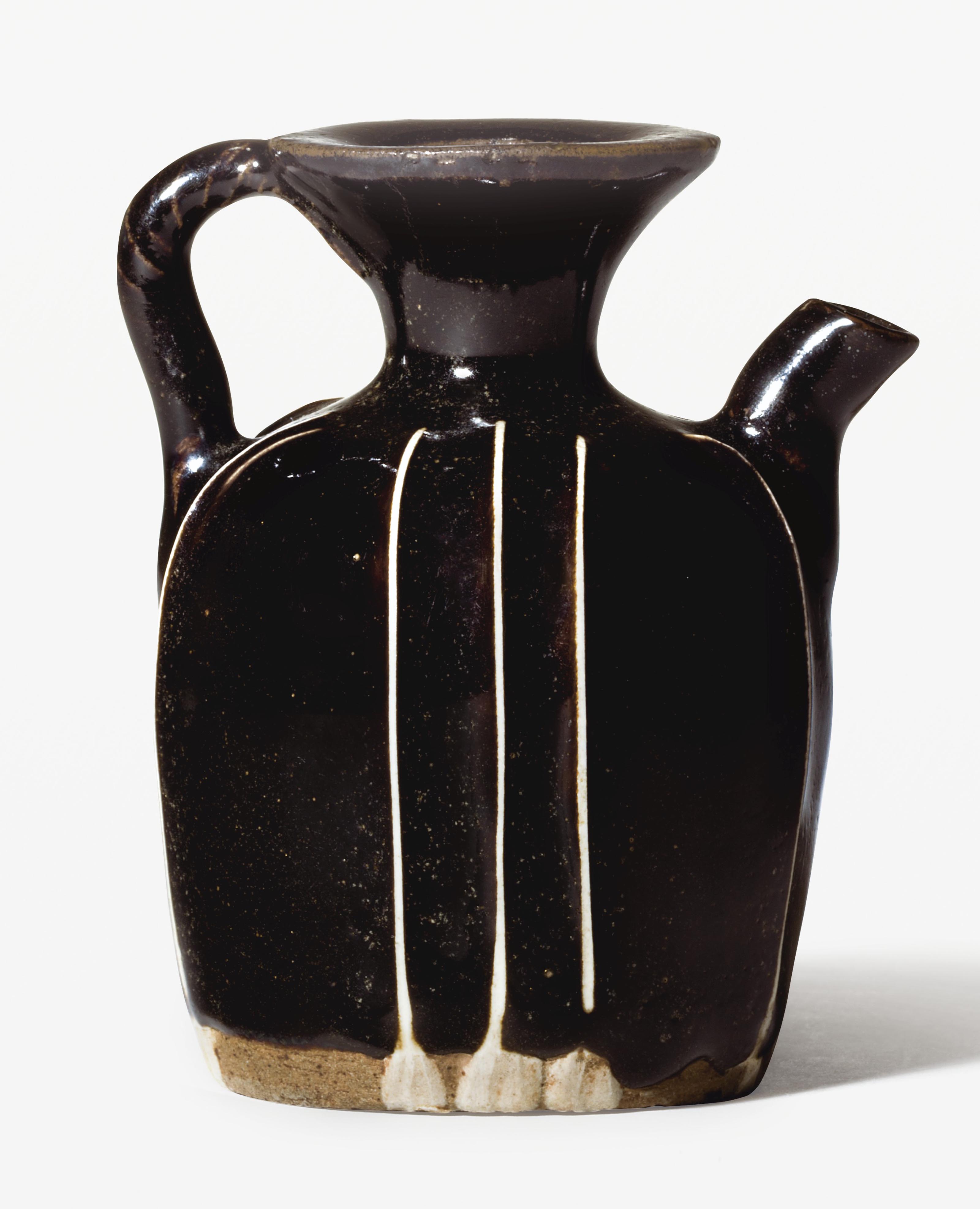 南宋建窯「油滴天目」茶盌於1935年12月18日登記為日本重要美術品；於2015年9月4日註銷該認定。, SOUTHERN SONG DYNASTY  (1127-1279) | Christie's