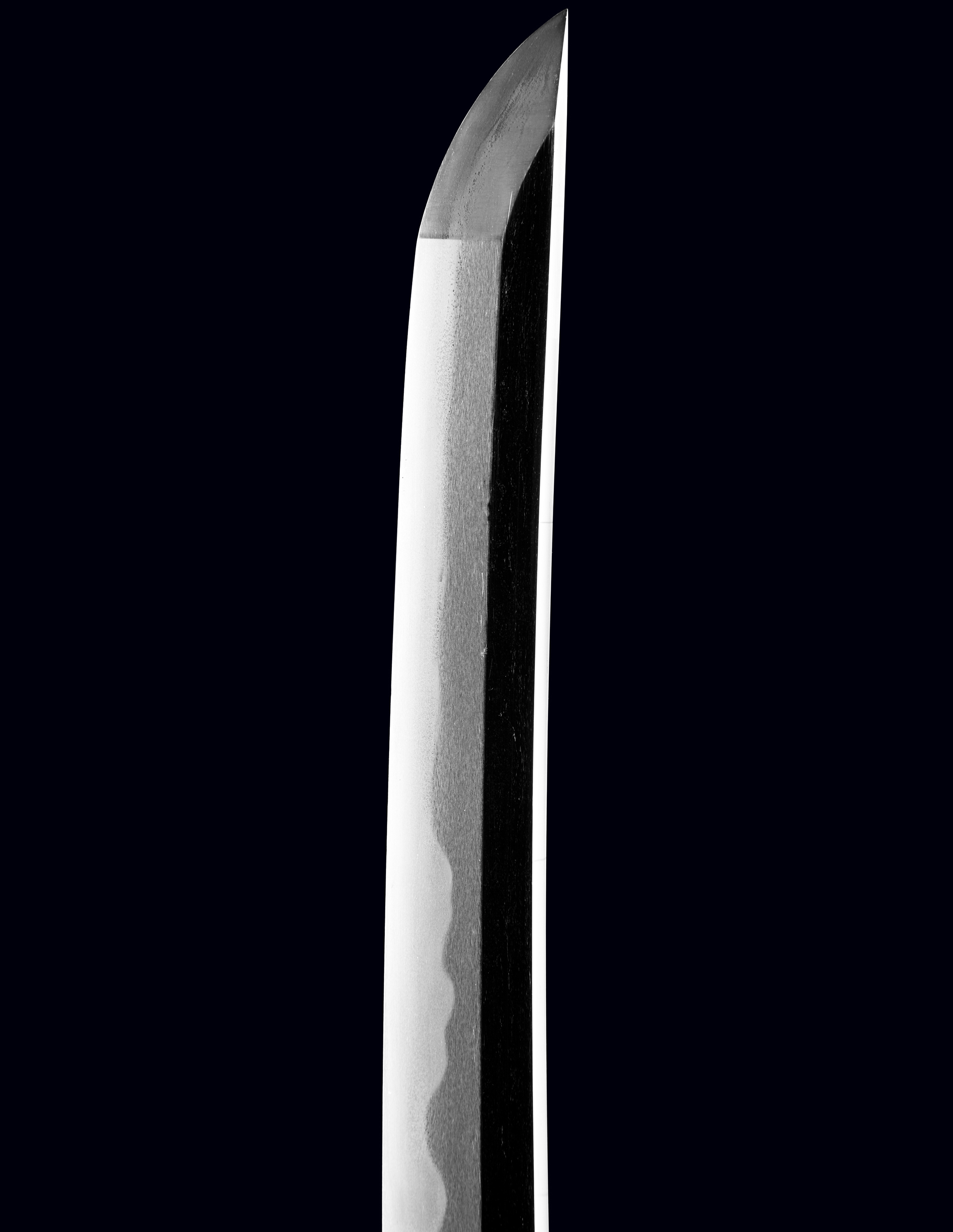 A YAMASHIRO WAKIZASHI, WITH SIGNATURE OMI (NO) KAMI MINAMOTO HISAMICHI AND  KIKU MON, EDO PERIOD (17TH CENTURY); KOSHIRAE EDO PERIOD (19TH CENTURY) |  Christie's