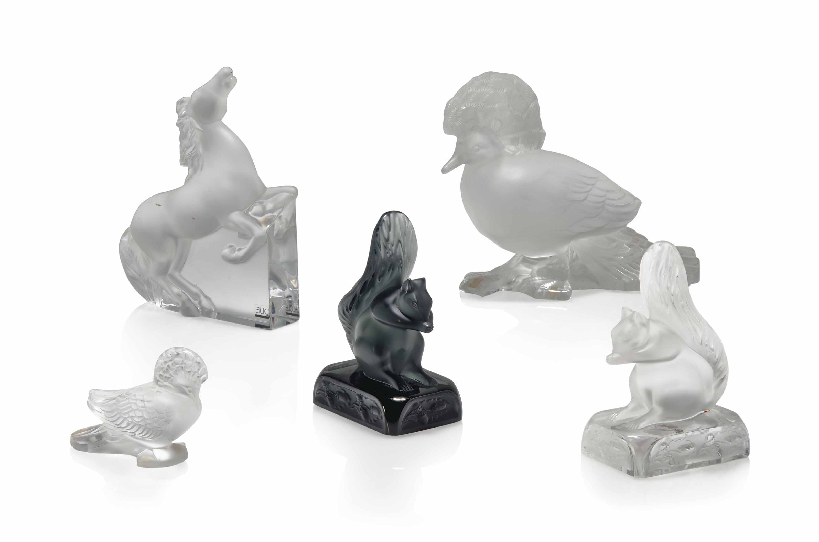 lalique glass bird figurine