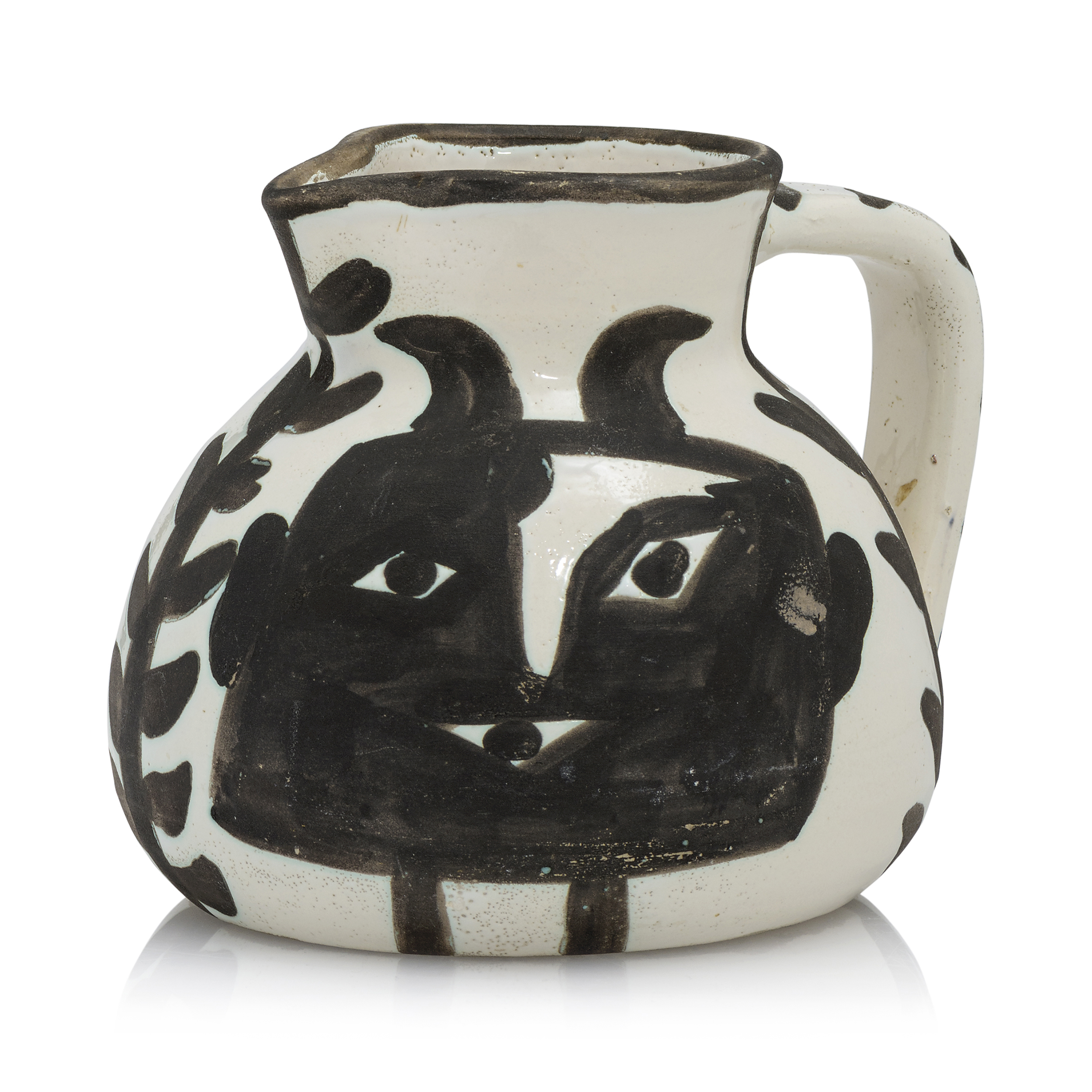 Céramiques de Picasso Pablo Picasso (1881-1973), Pichet tête carrée (A.R. 223) | Christie's