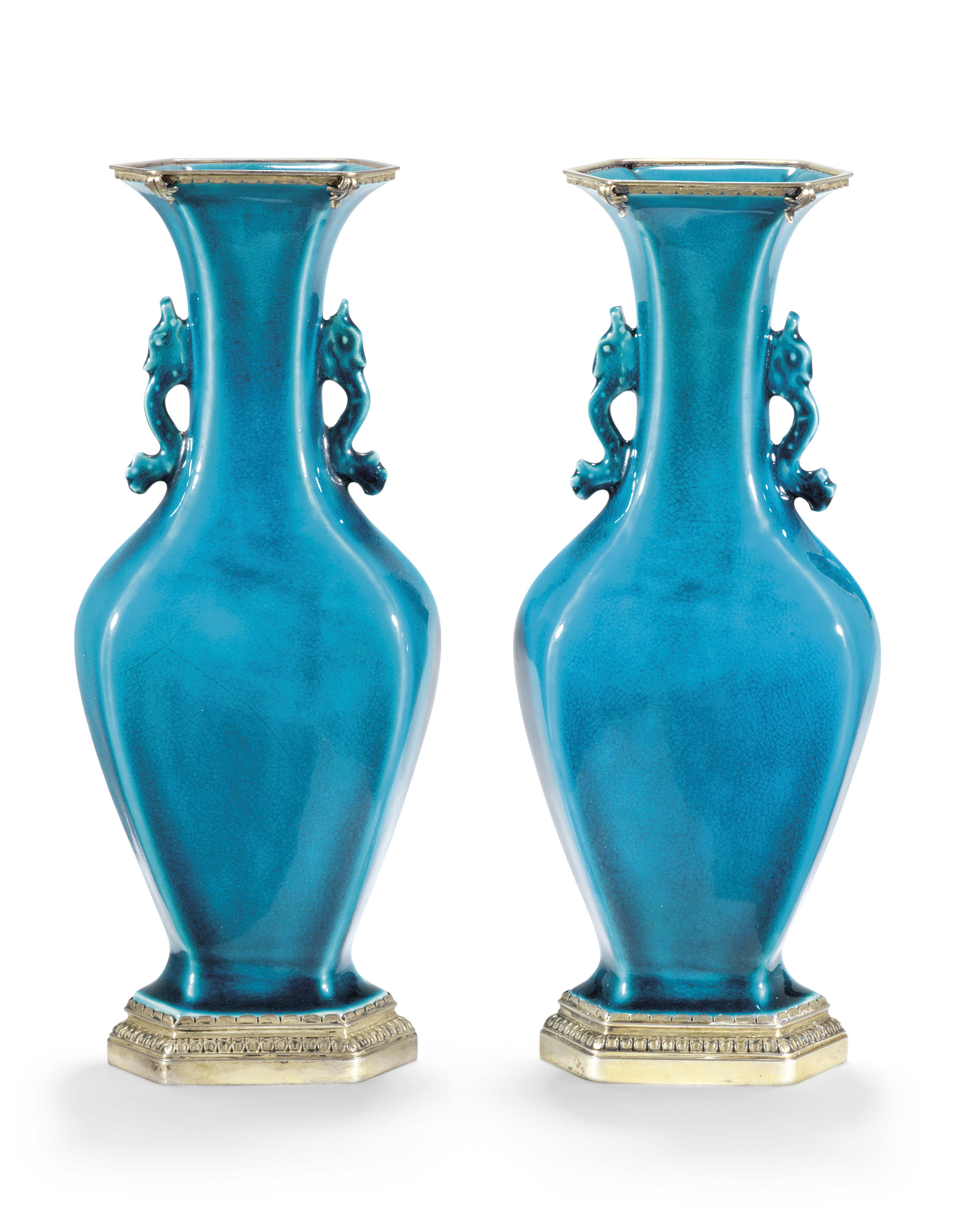 清康熙 孔雀蓝釉双耳瓶一对