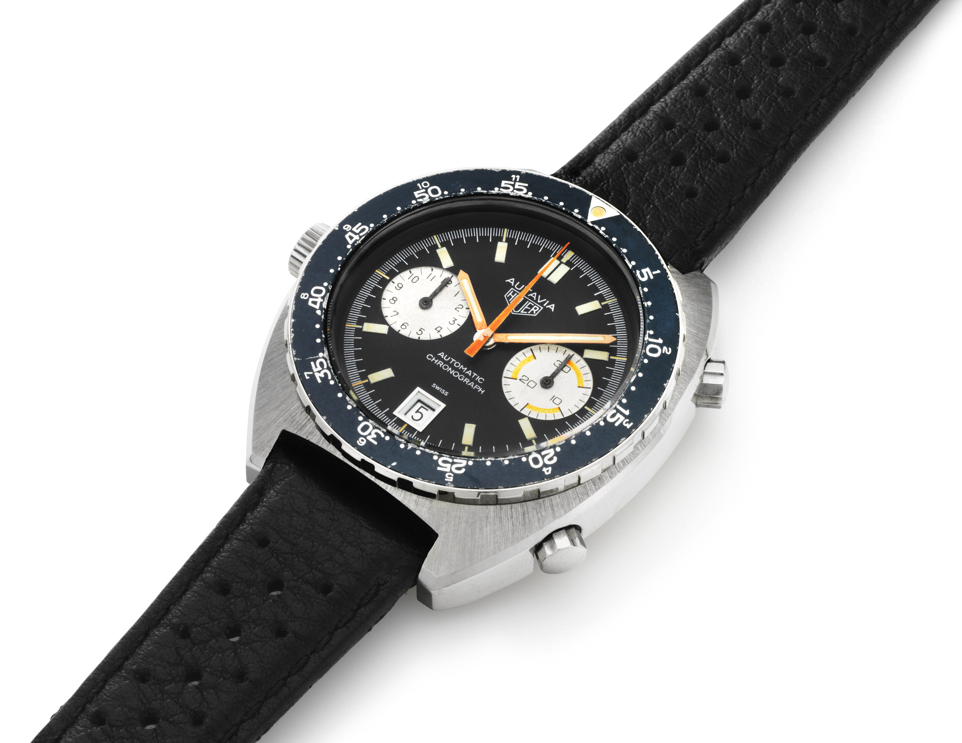 HEUER, 
