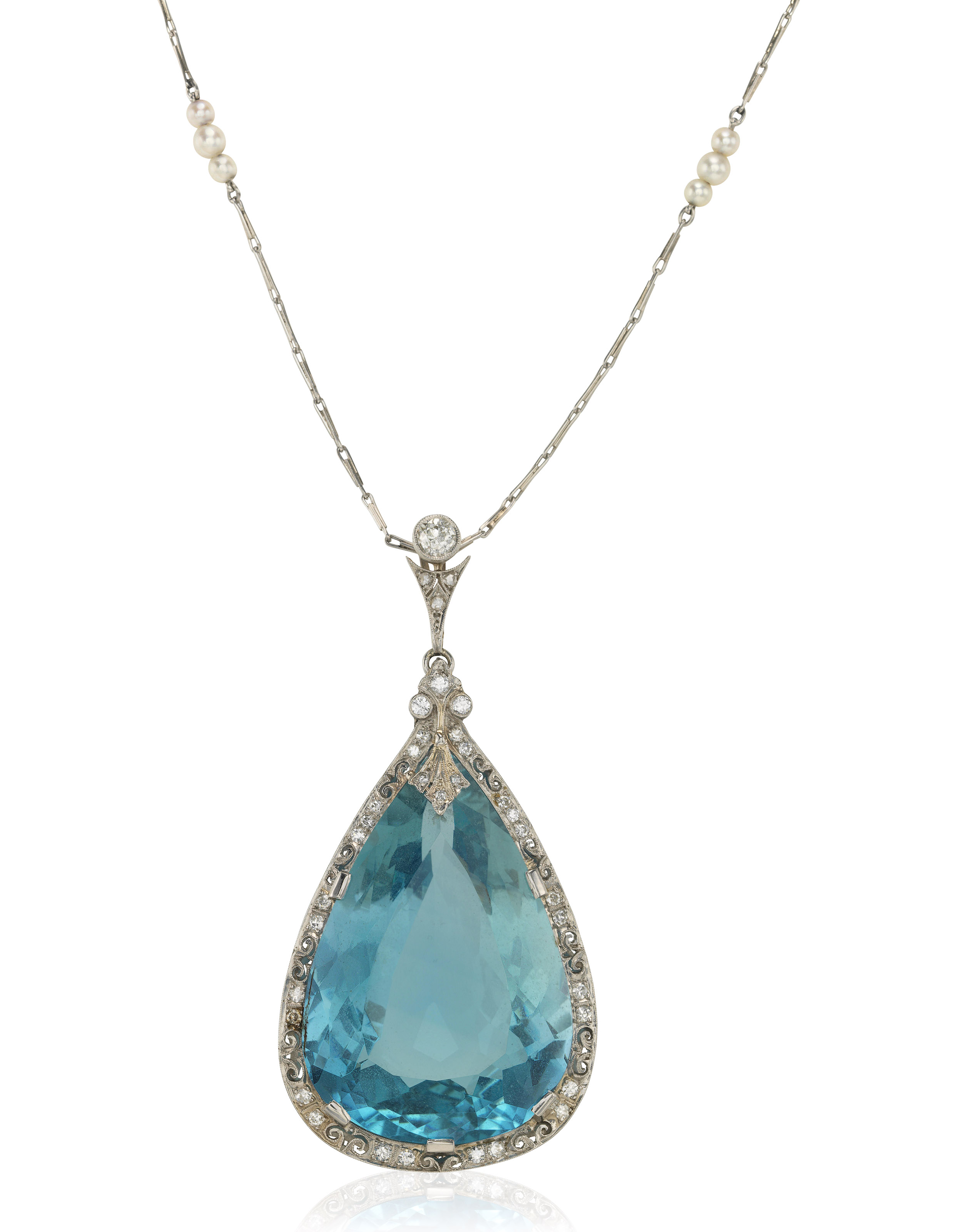 simple aquamarine necklace