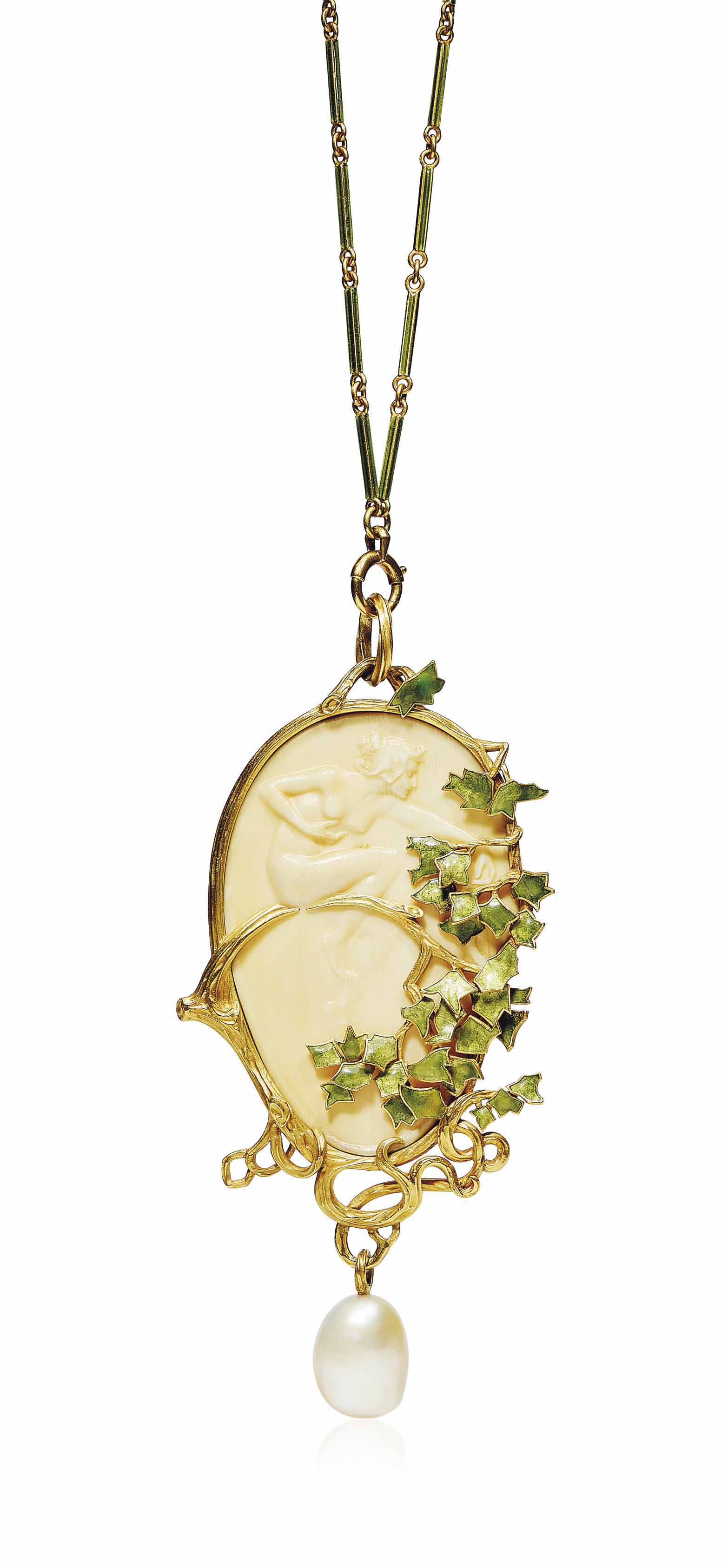 AN ART NOUVEAU GALALITH, ENAMEL AND PEARL PENDENT NECKLACE, BY RENÉ