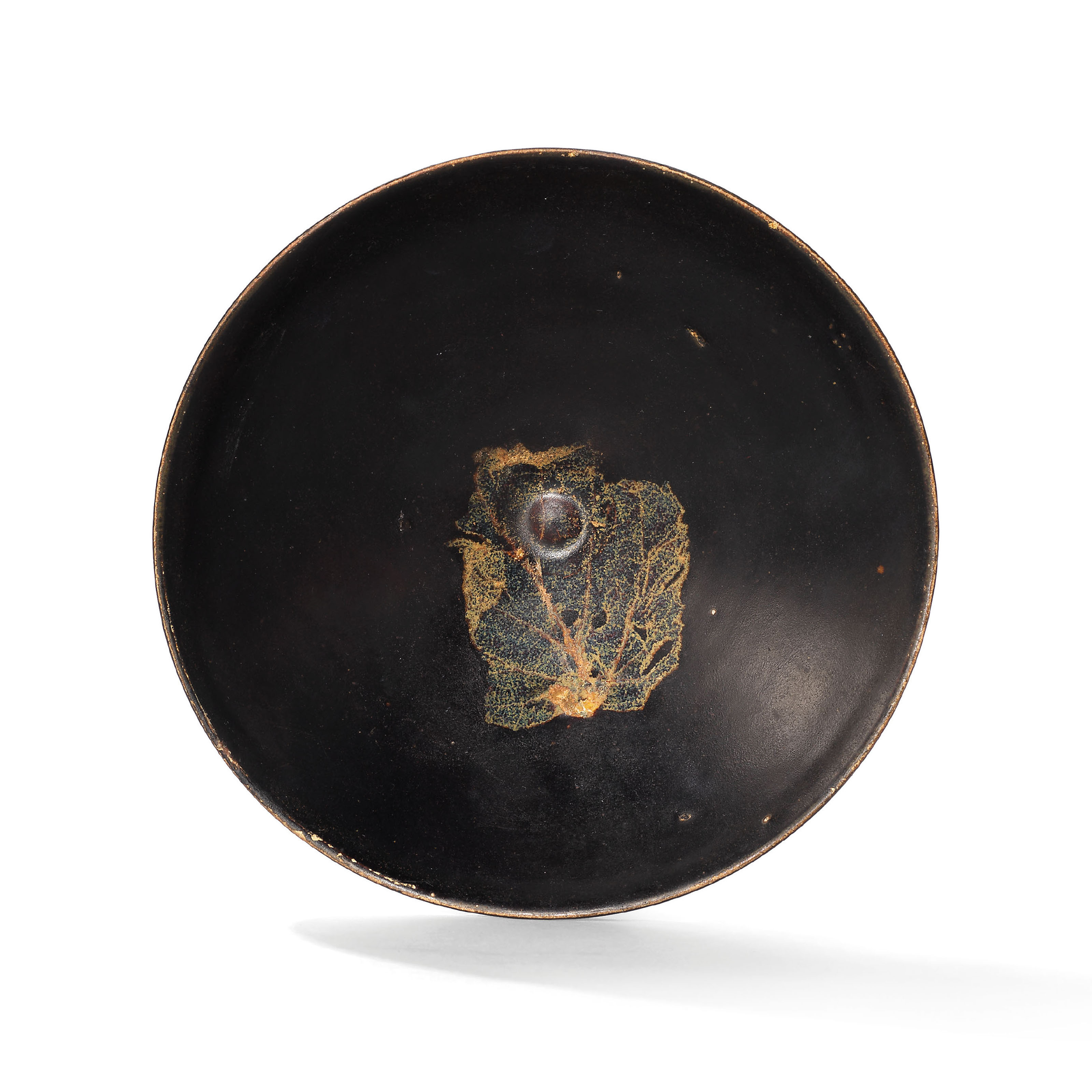 A JIZHOU 'LEAF' BOWL - auctions & price archive