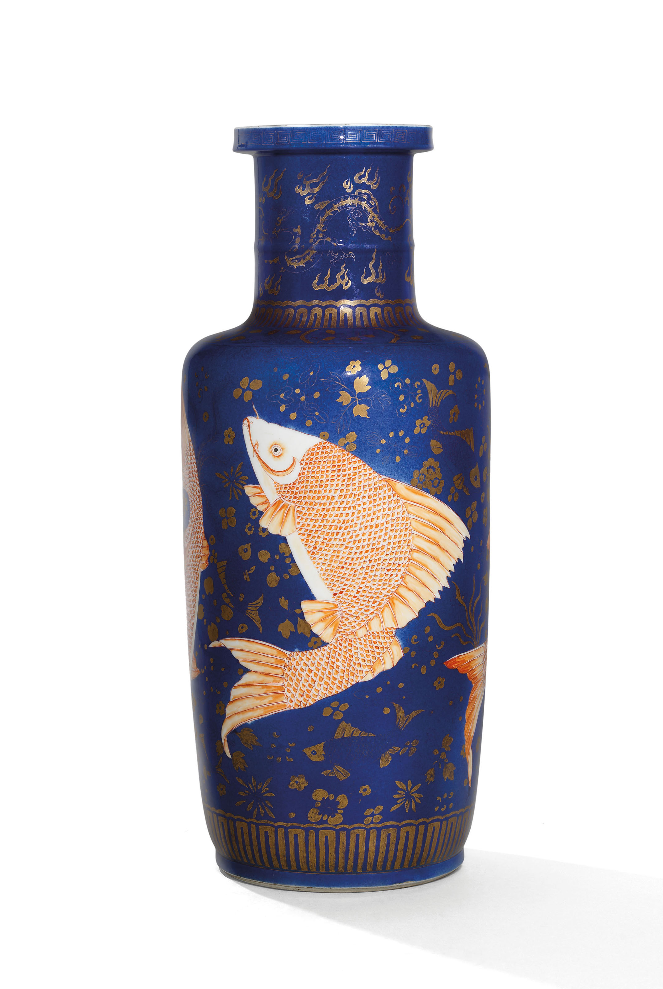 清康熙灑藍地礬紅描金魚藻龍紋棒槌瓶 Kangxi Period 1662 1722 Fish All Other Categories Of Objects Christie S
