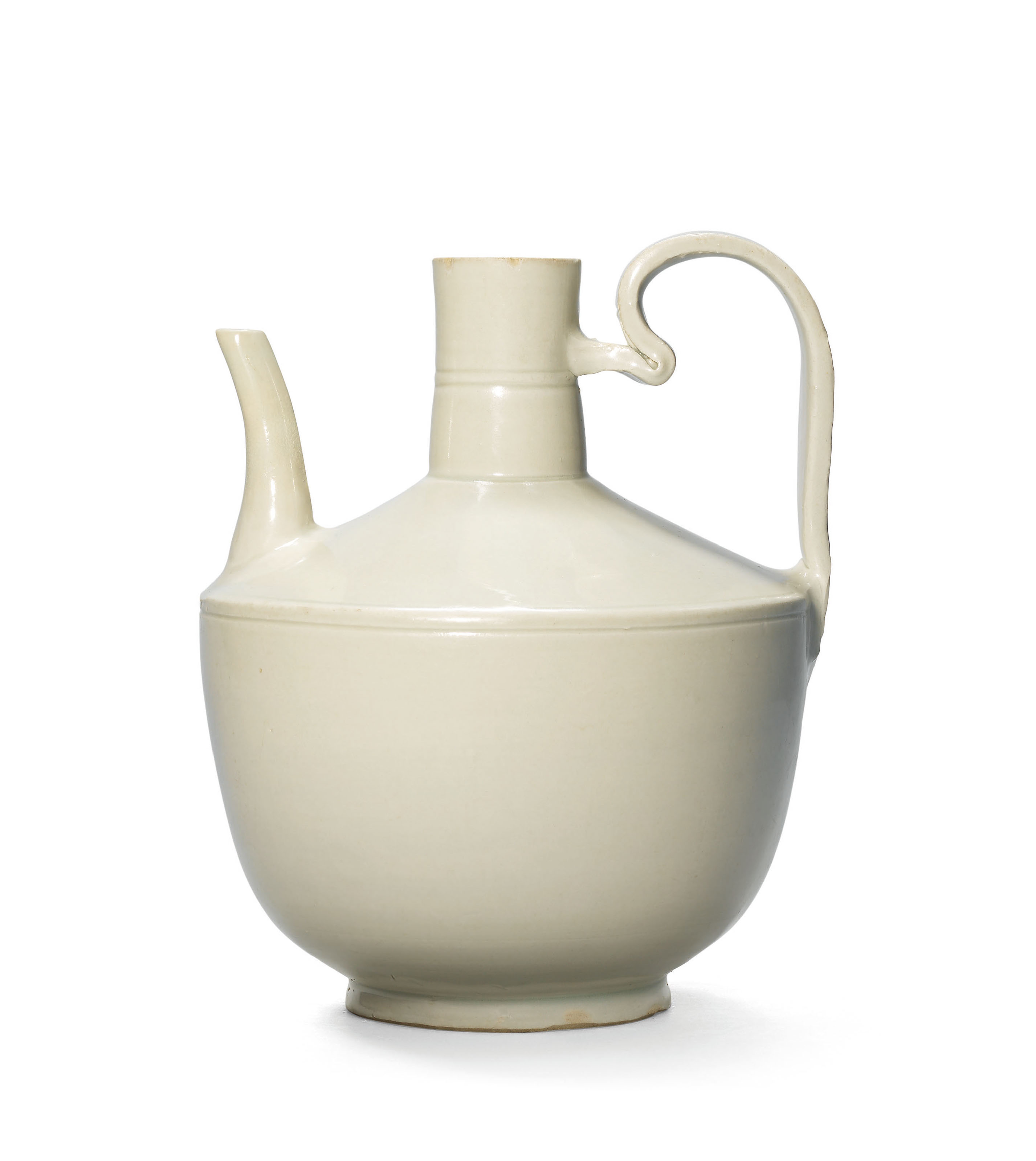 A RARE WHITE-GLAZED EWER, SONG DYNASTY (960-1279) | Christies