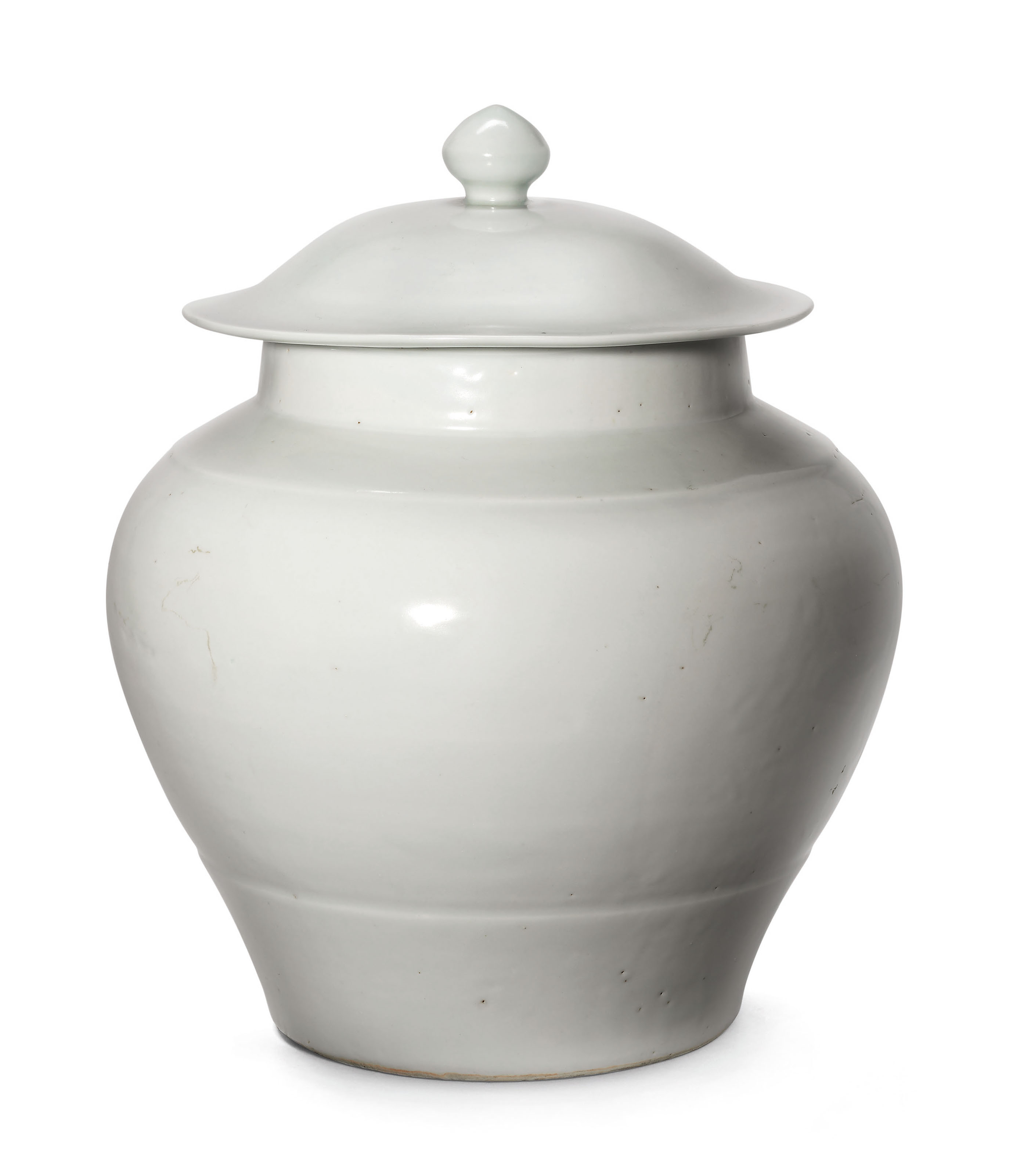 A RARE LARGE WHITEGLAZED JAR AND COVER , MING DYNASTY, EARLY 15TH