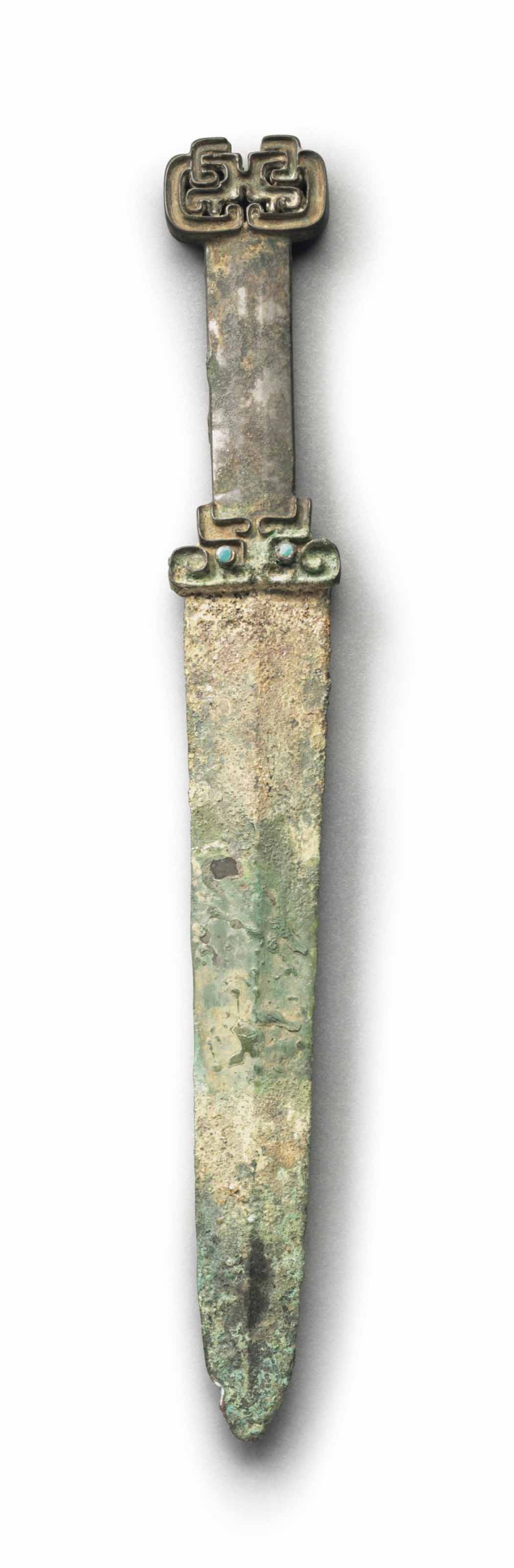 A TURQUOISEINLAID BRONZE DAGGER , NORTHWEST CHINA, 7TH6TH CENTURY BC