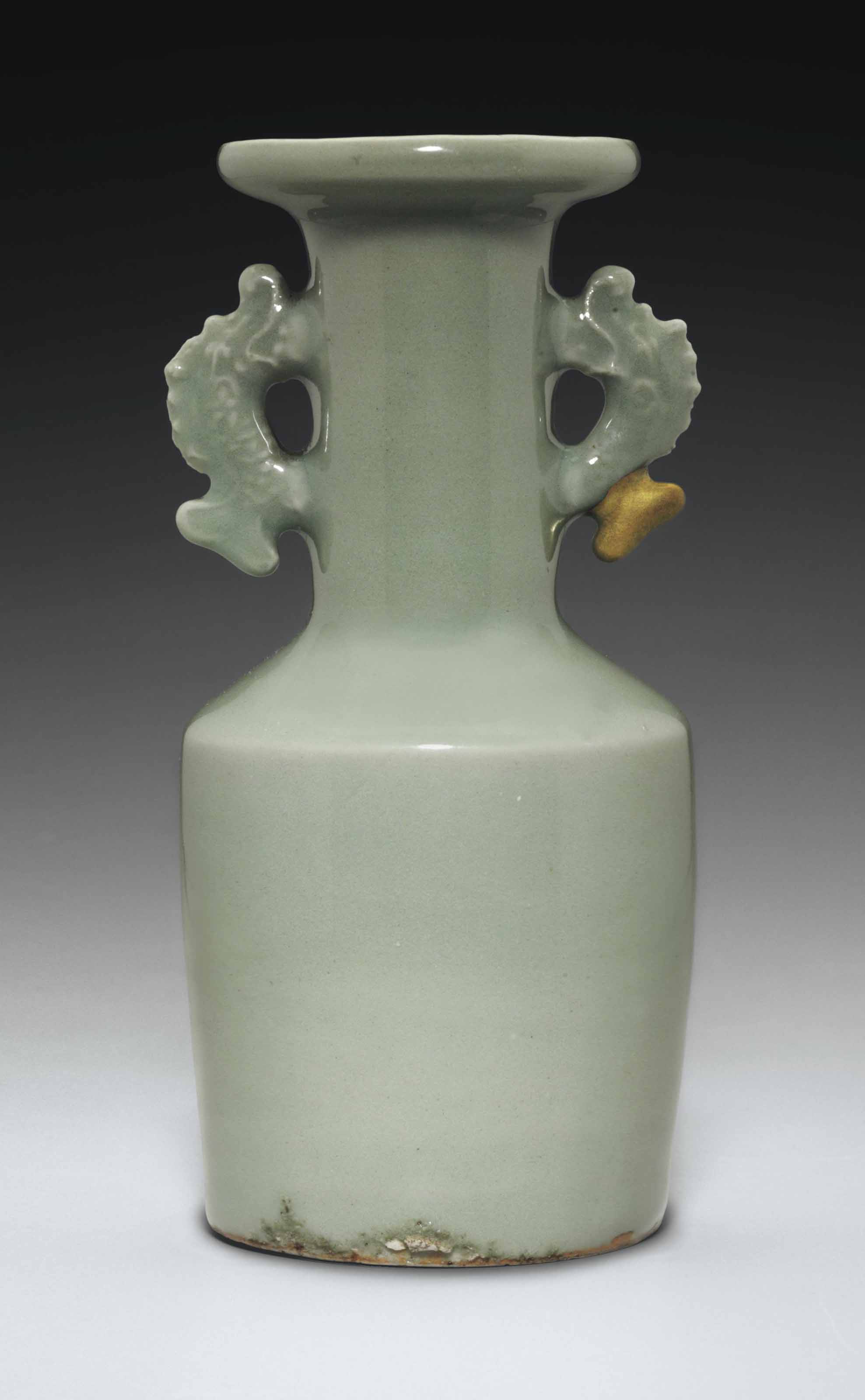 A LONGQUAN CELADON 'MALLET' VASE , SOUTHERN SONG DYNASTY (11271279