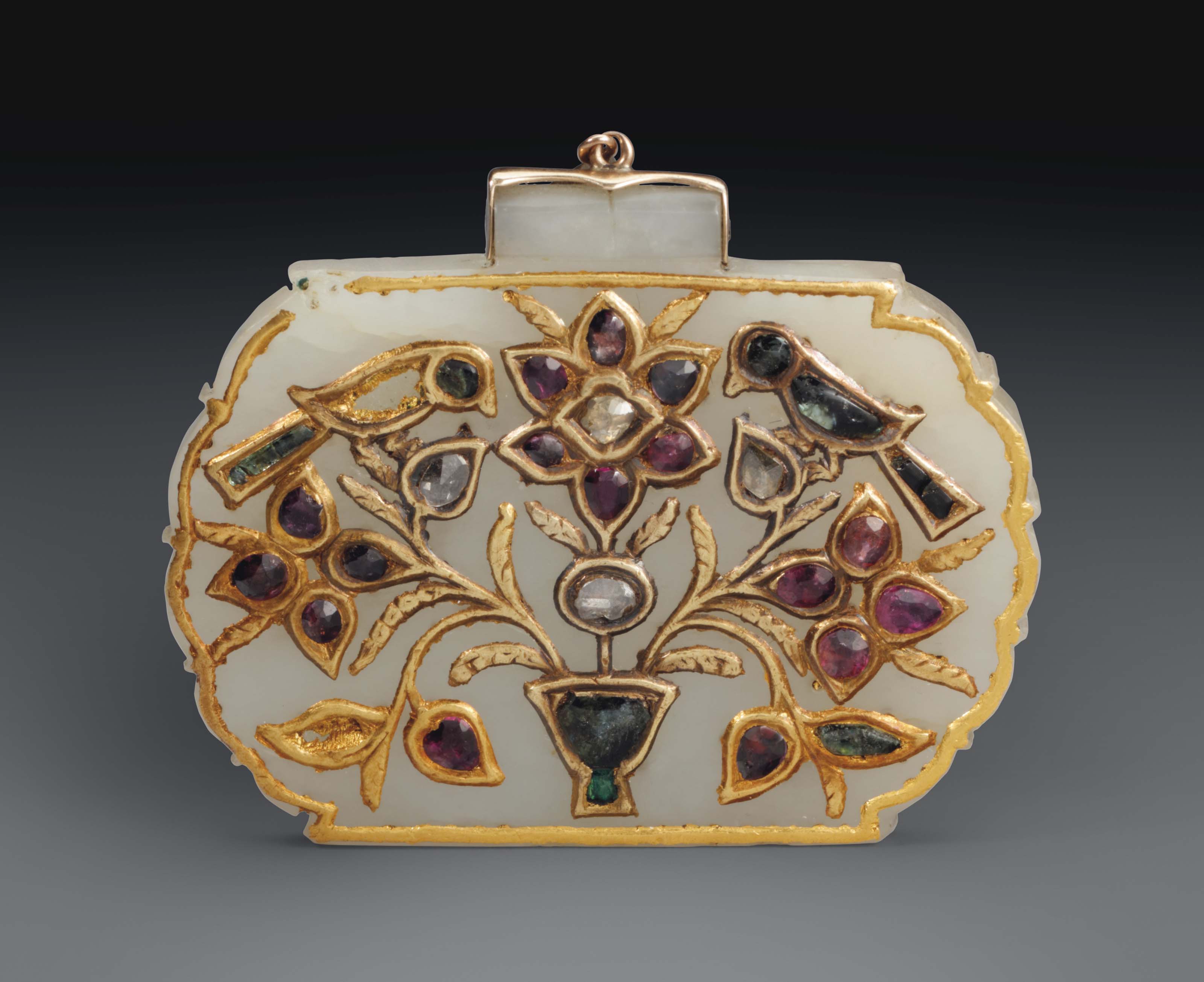 Mughal jade pendant hotsell