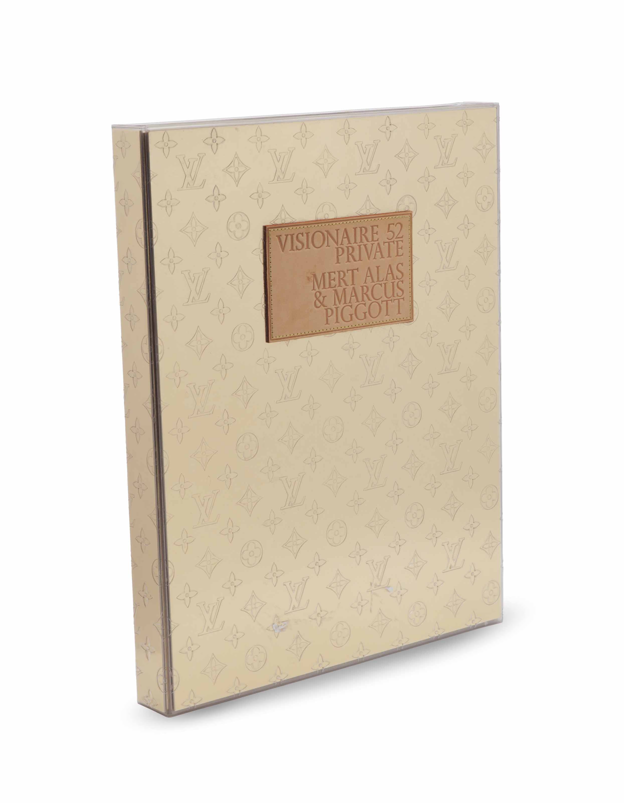 VISIONAIRE 52 滅多にない品]VISIONAIRE 52 レア 美品 LOUIS 【公式通販】