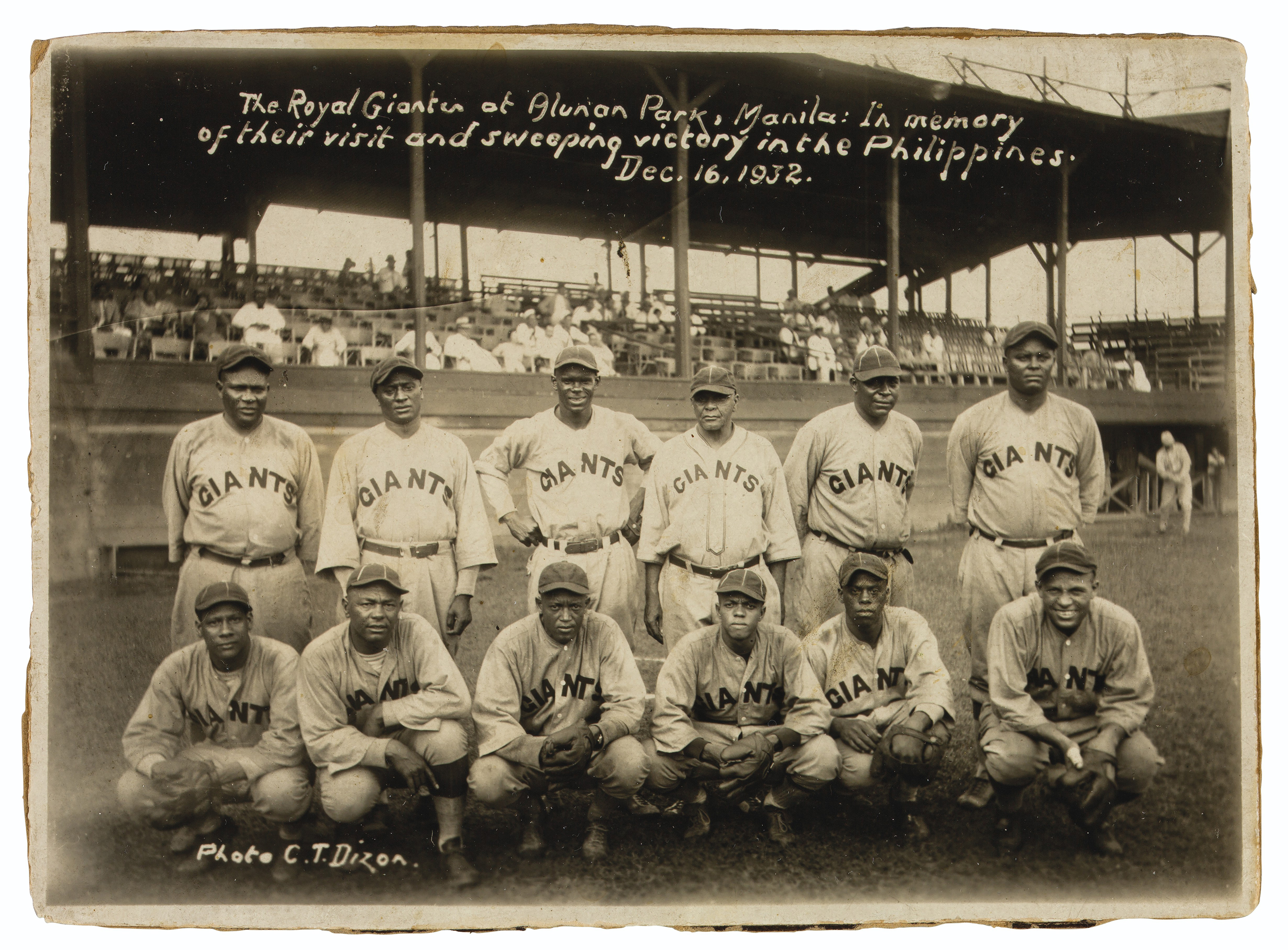 1932 PHILADELPHIA ROYAL GIANTS TEAM PHOTOGRAPH, | Christie's