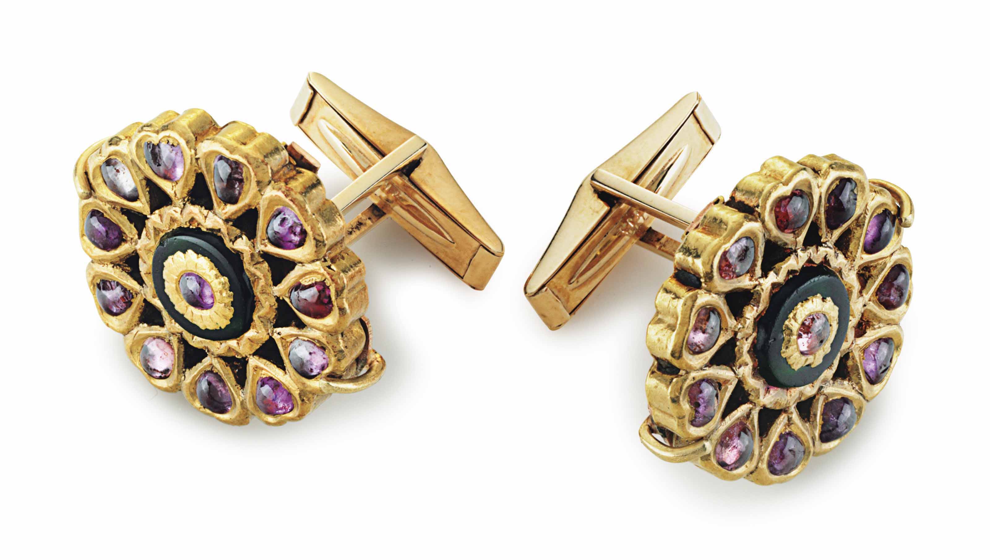 A PAIR OF CUFFLINKS , INDIA, EARLY 20TH CENTURY AND LATER Christie's