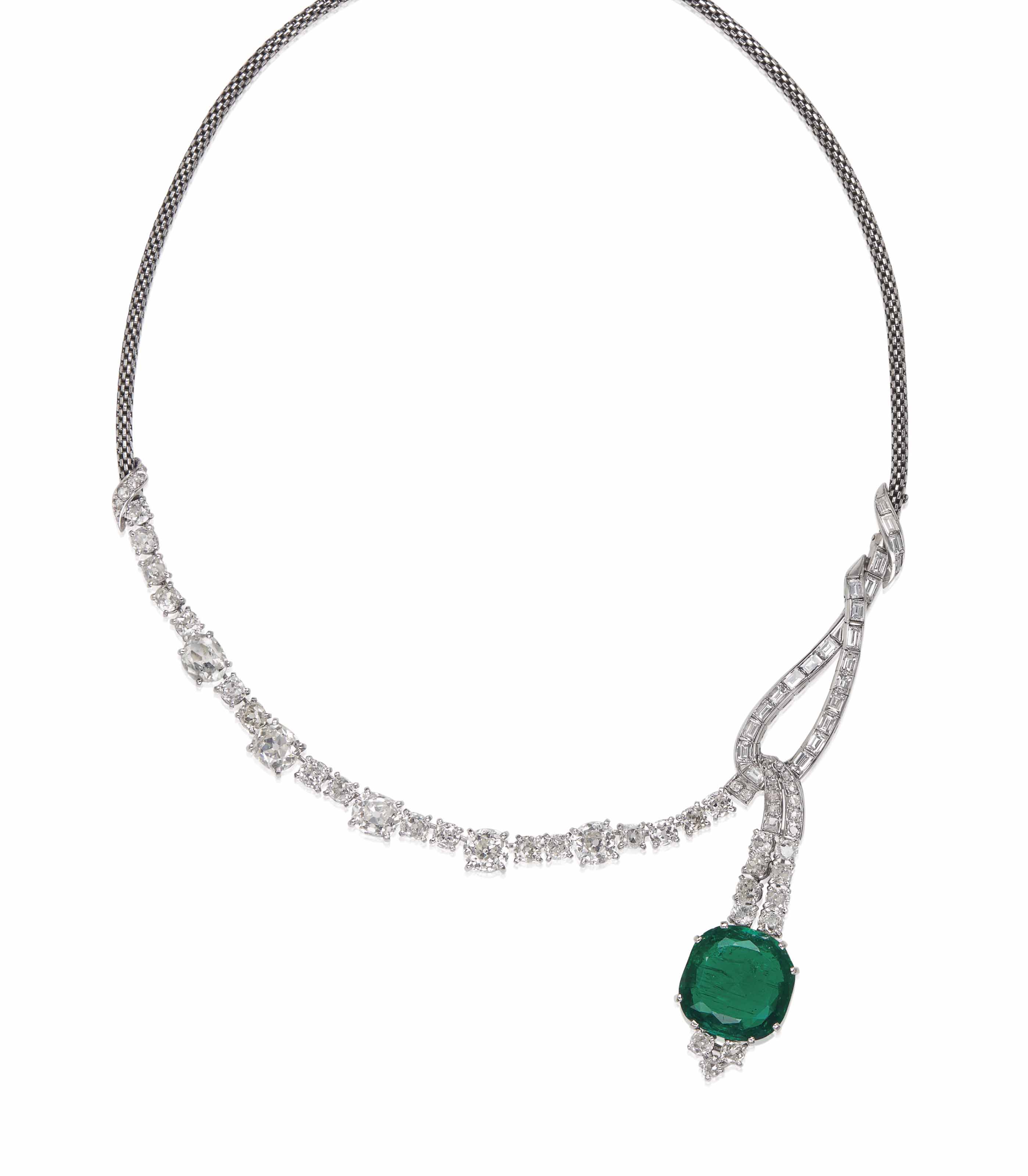 Collier émeraude et diamants, monture par Boucheron. Sold for €116,500 on 6 June 2017 at Christie’s in Paris