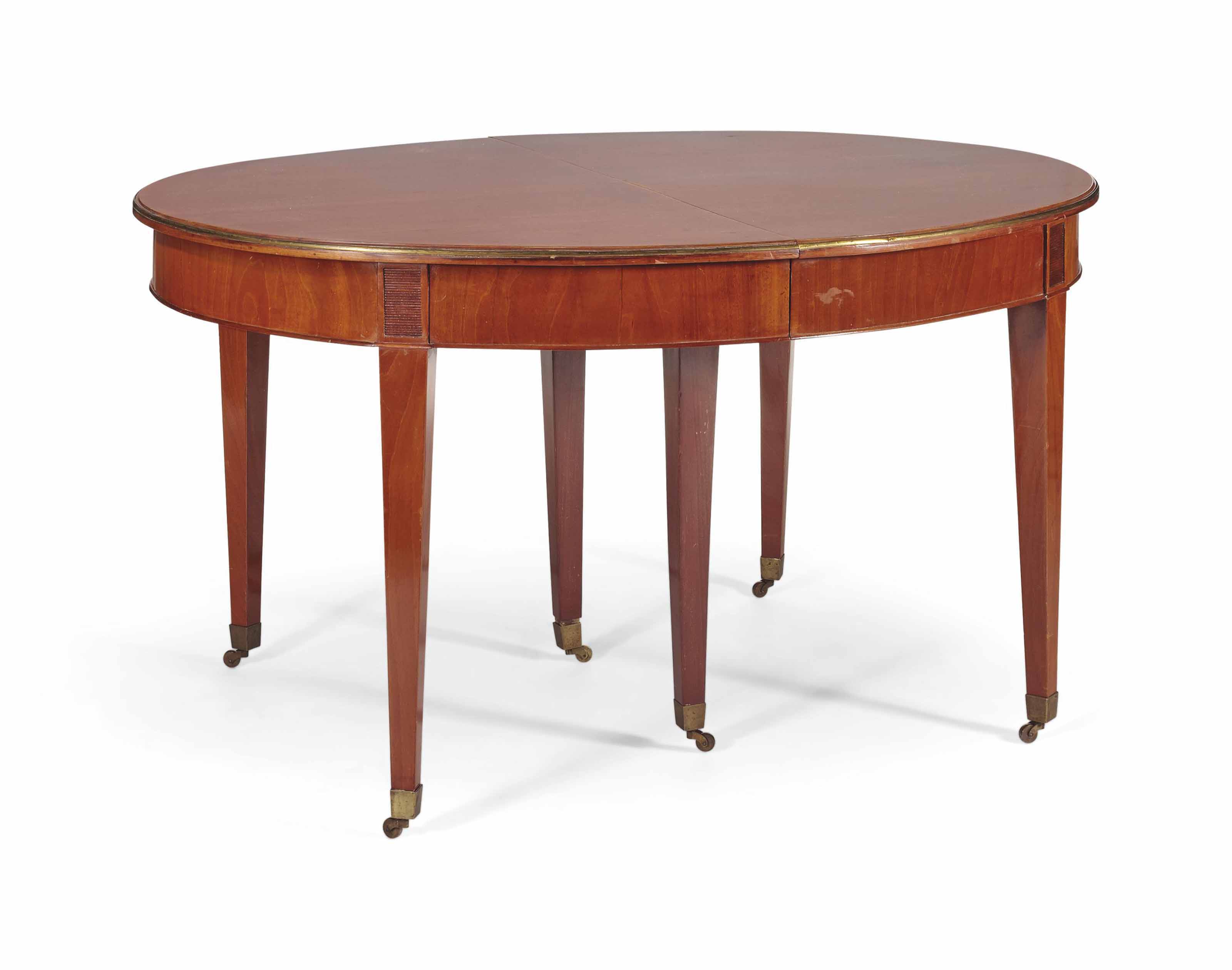 Table De Salle A Manger Telescopique De Style Louis Xvi Xxeme Siece Table Mahogany Christie S