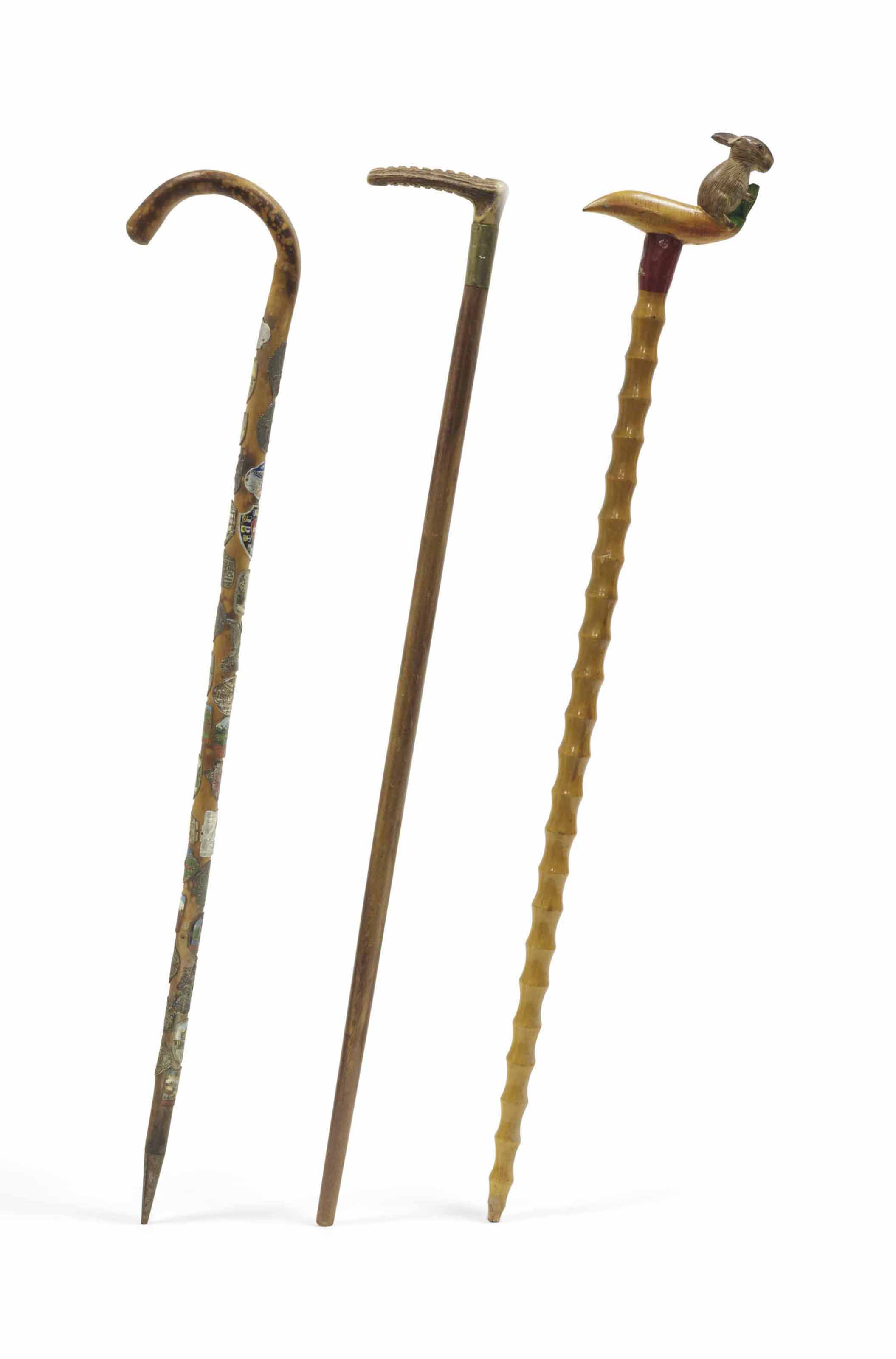 LOT DE 3 CANNES AU POMMEAU SCULPTÉ Un auctions & price archive