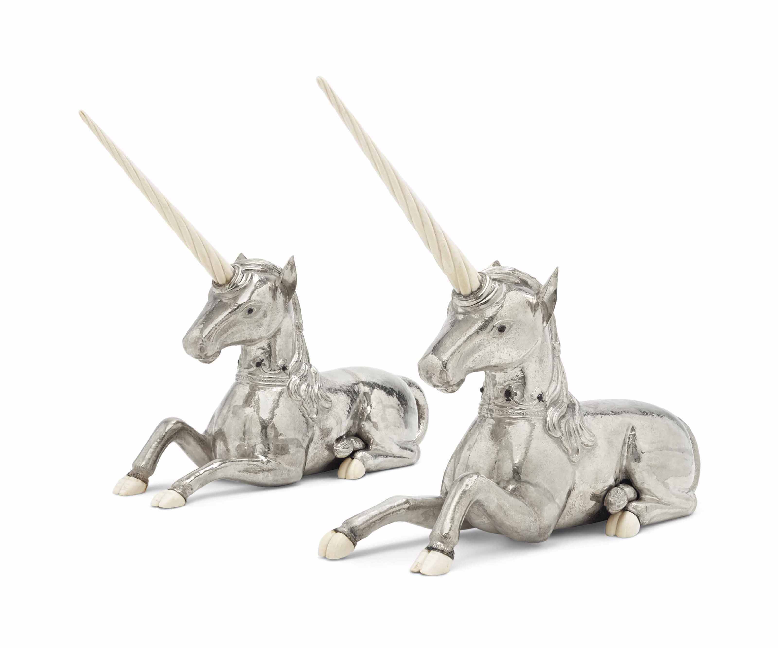 Statue Licorne Argentée Résine - Sculpture Mythologie Style Antique - Décoration Adulte
