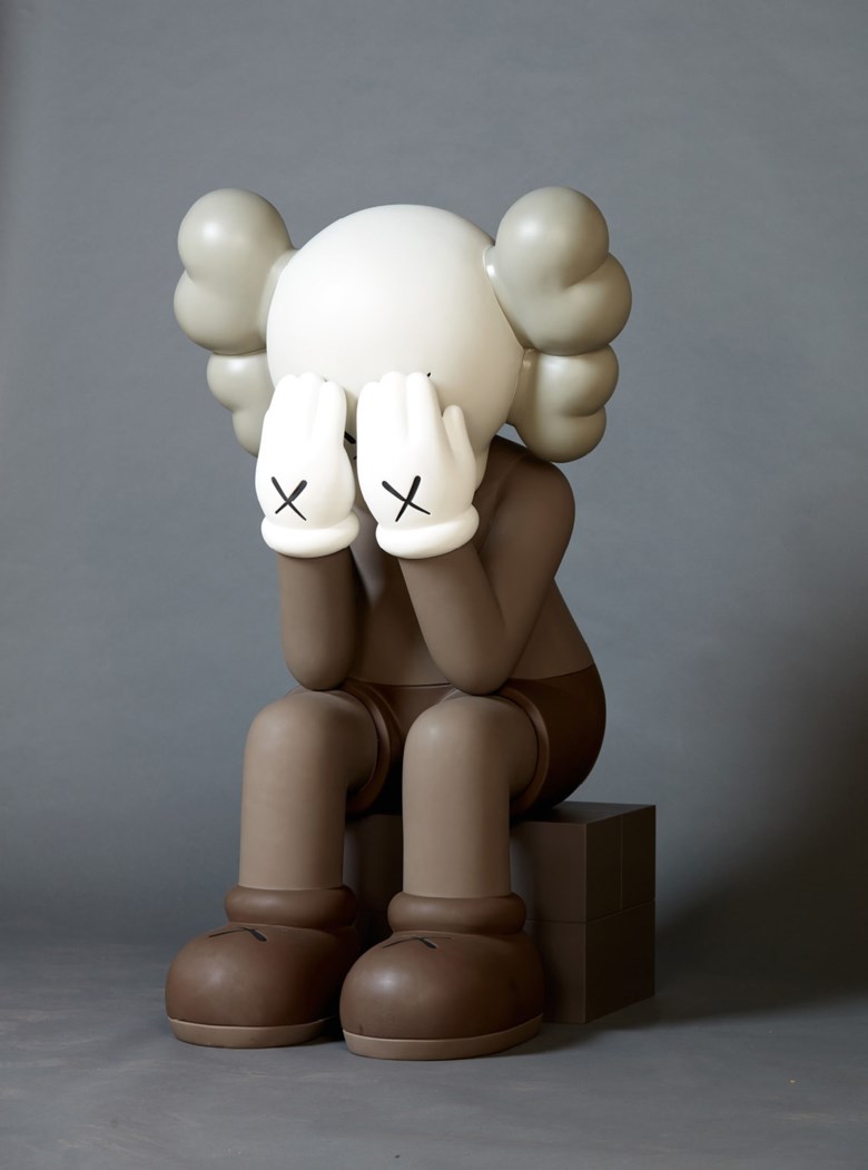 KAWS (b. 1974), COMPANION (PASSING THROUGH), 2011. Sold for CNY 2,640,000 on 24 September 2017 at Christie’s in Shanghai. Artwork © KAWS