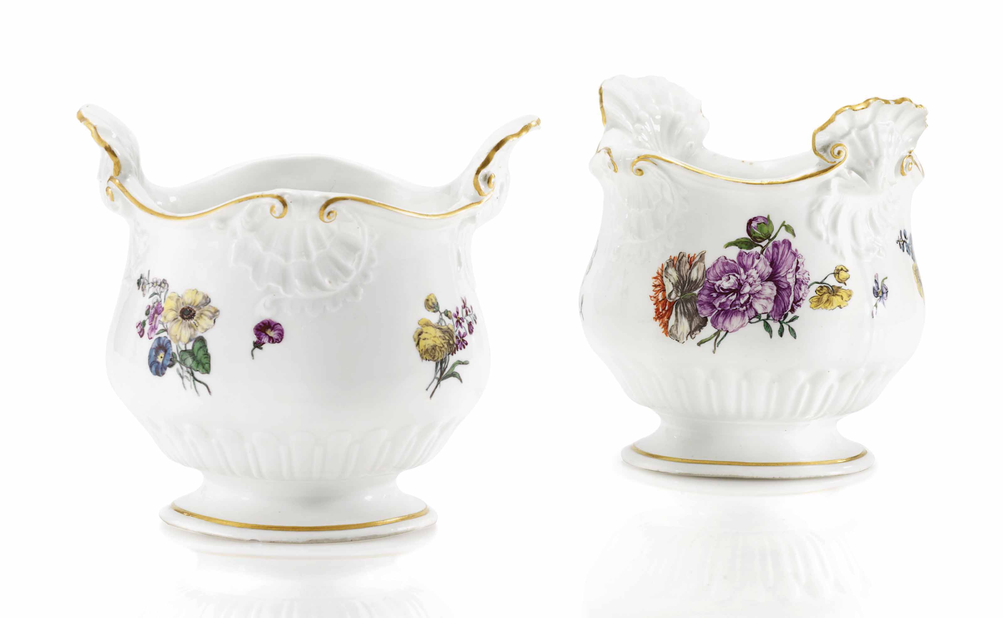 A PAIR OF MEISSEN PORCELAIN WINE BOTTLECOOLERS , CIRCA 1750, BLUE