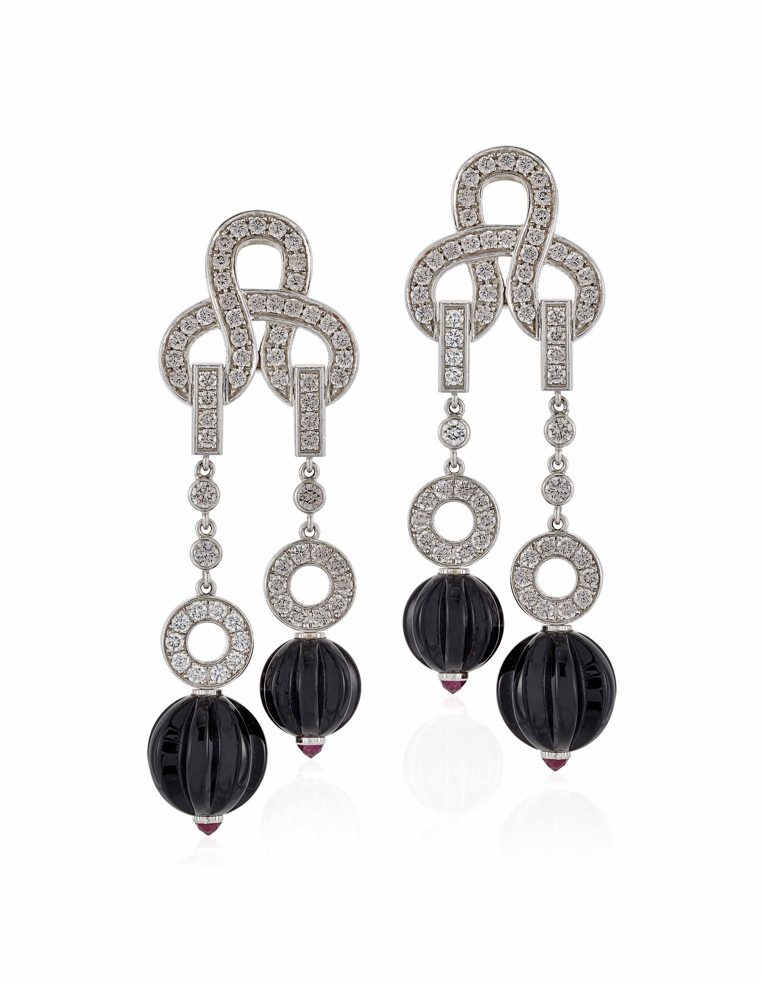 Cartier agrafe outlet earrings