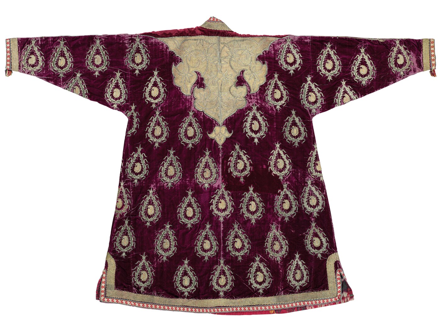 Thesis luxury velvet robe 06 picture