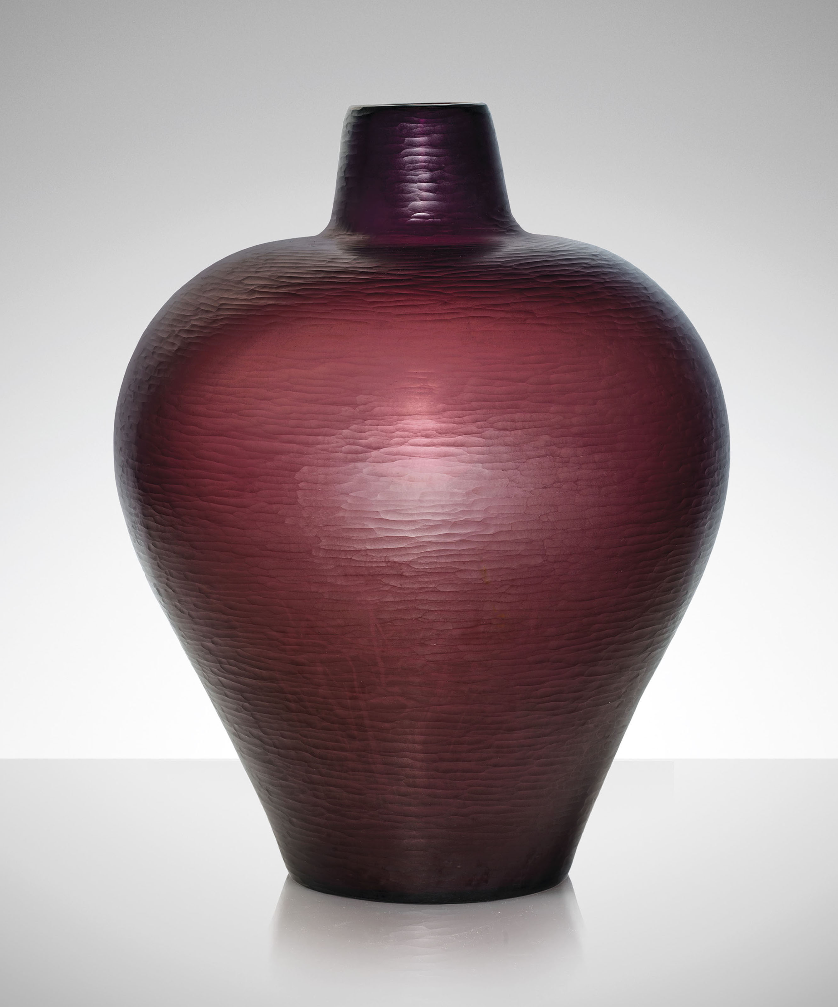 Carlo Scarpa (1906-1978), a monumental 'Battuto' vase, model No. 3932 B,&nbsp;c.1942. 11&frac34; high x 29&frac12; in circumference (30 x 79 cm). Estimate &pound;40,000-60,000. Offered in Thinking Italian, Design on 17 October 2018 at Christie&rsquo;s in London