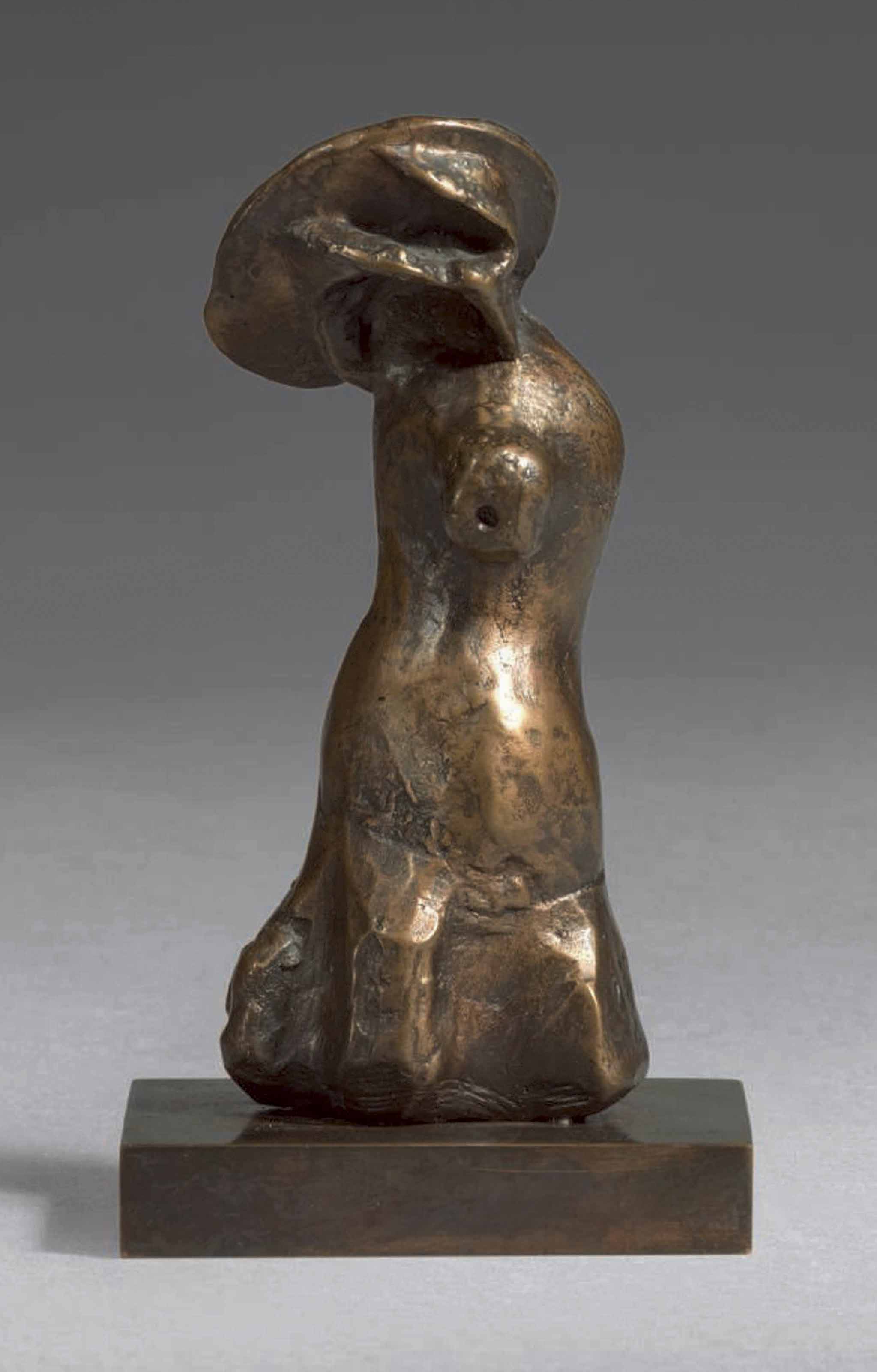 Bonnet Figure
